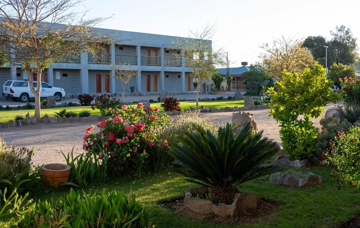 Property building in Pofadder Inn