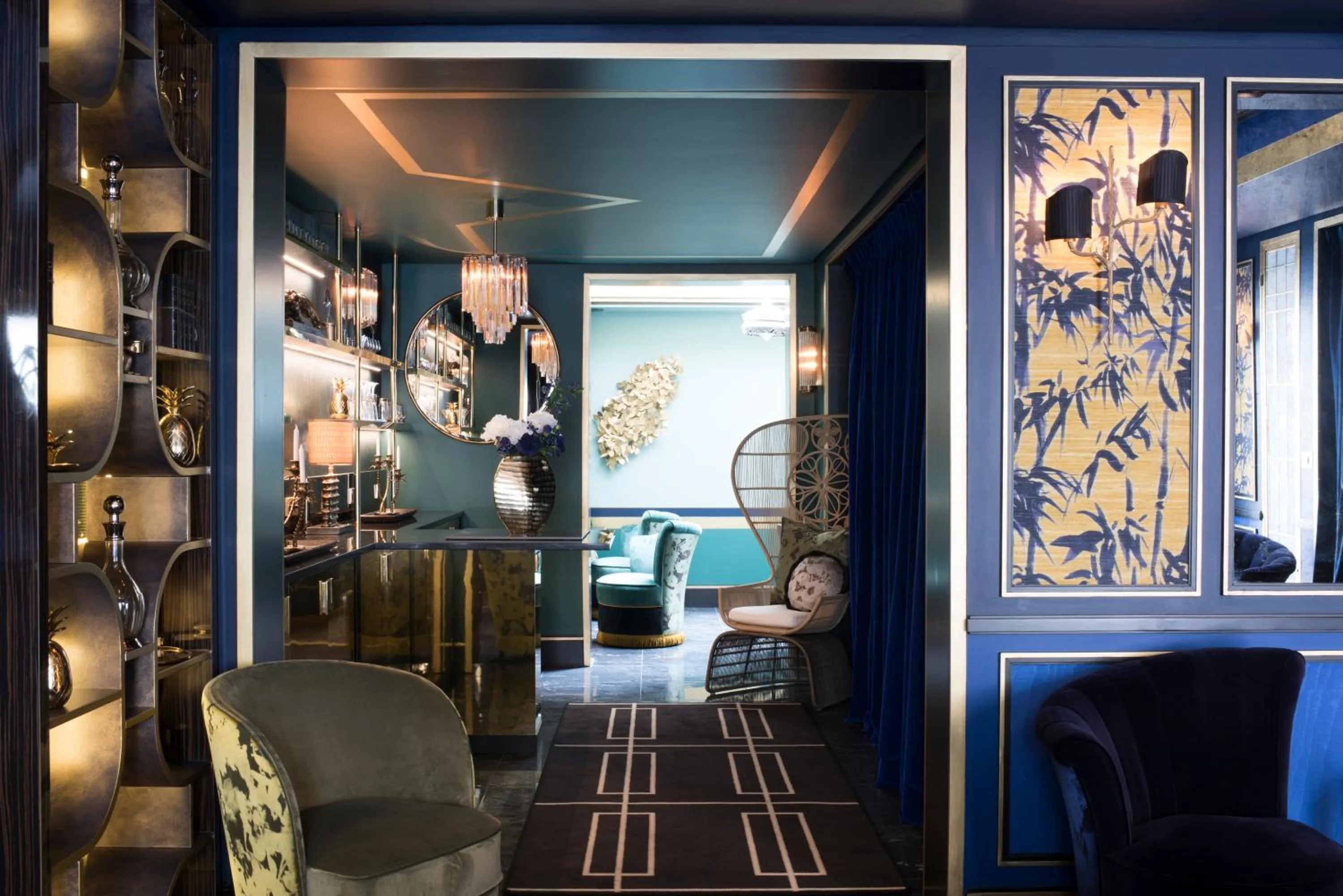 Lounge or bar in Maison Nabis by HappyCulture