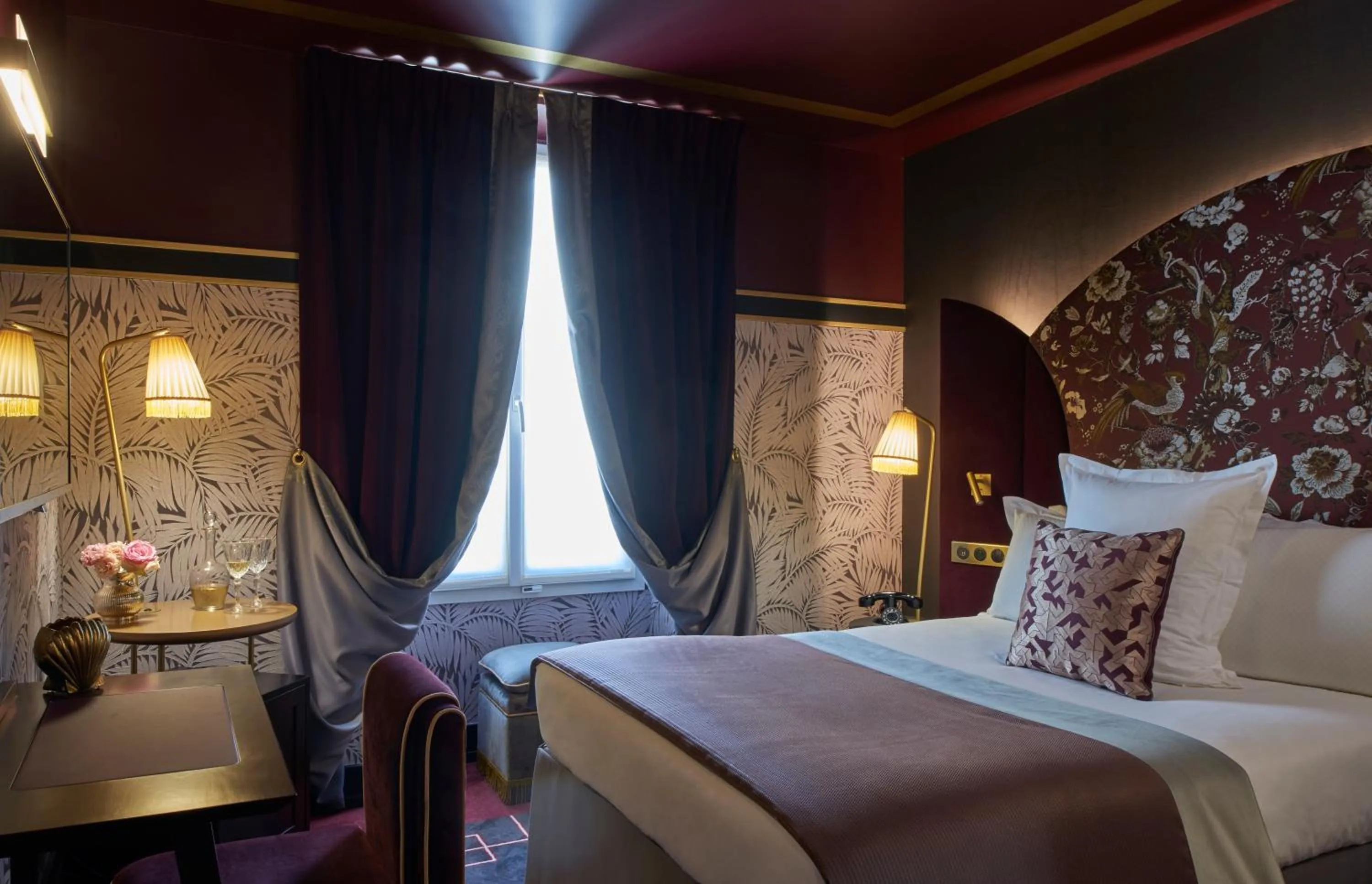 Bed in Maison Nabis by HappyCulture