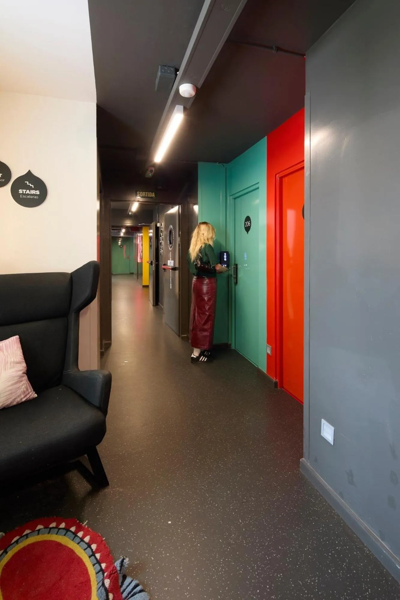 Property building in AMISTAT Island Hostel Ibiza - ALBERGUE JUVENIL