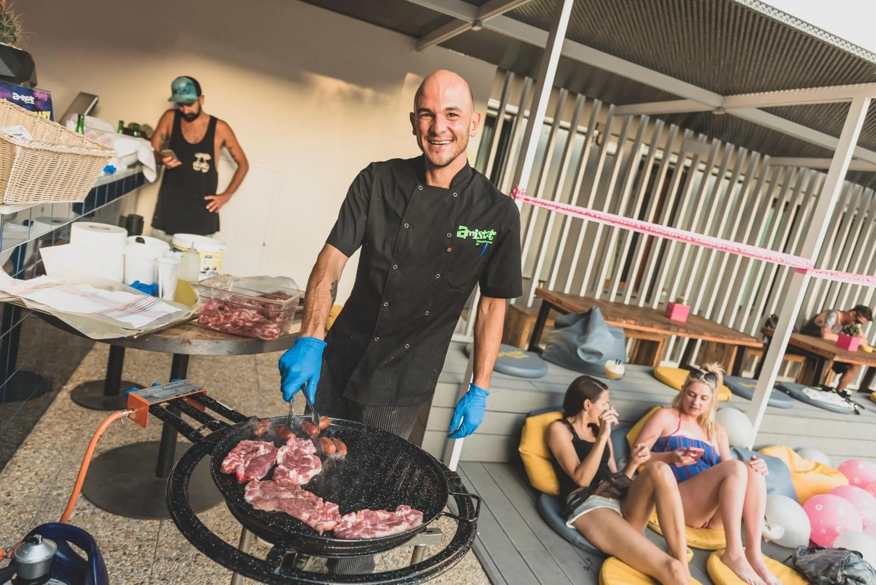 People in AMISTAT Island Hostel Ibiza - ALBERGUE JUVENIL