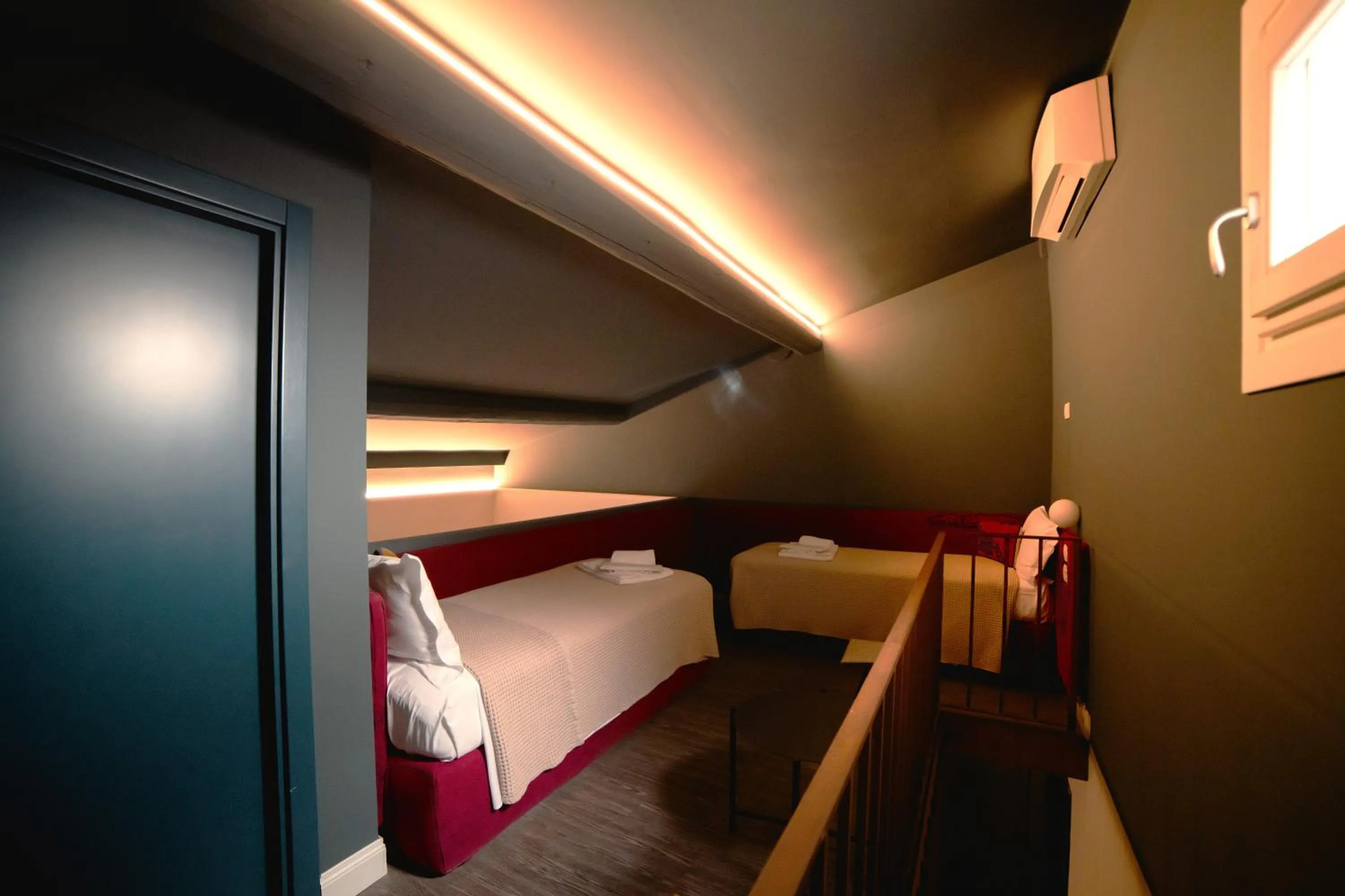 Bed in La Fonderia Firenze