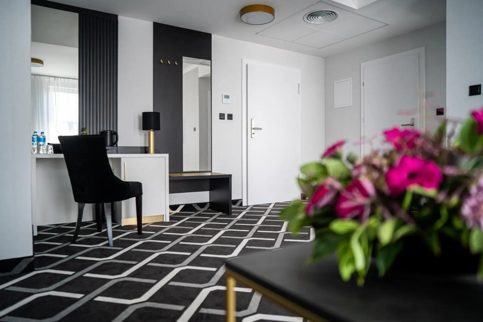 Living room in Hotel Lantier & Swimming Pool Zone