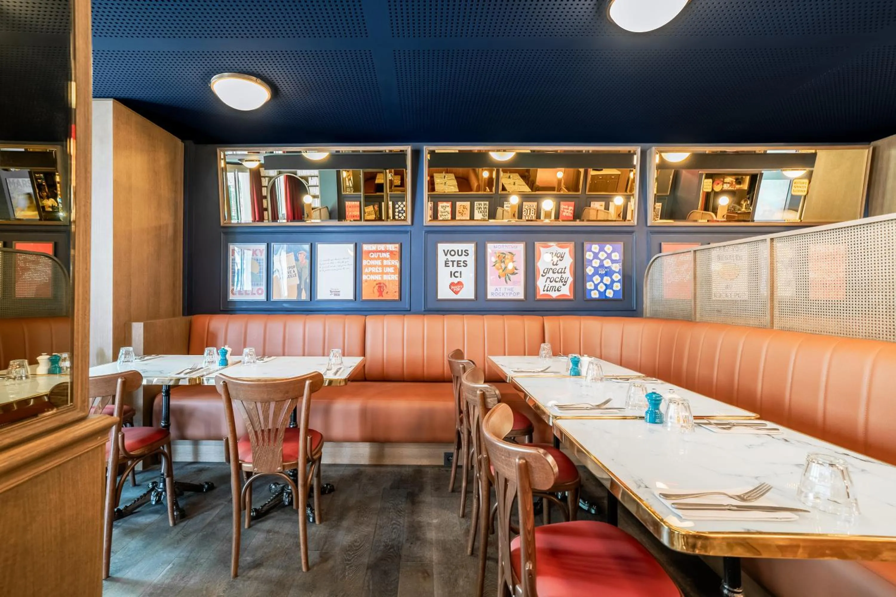 Restaurant/places to eat in RockyPop Marseille Hôtel