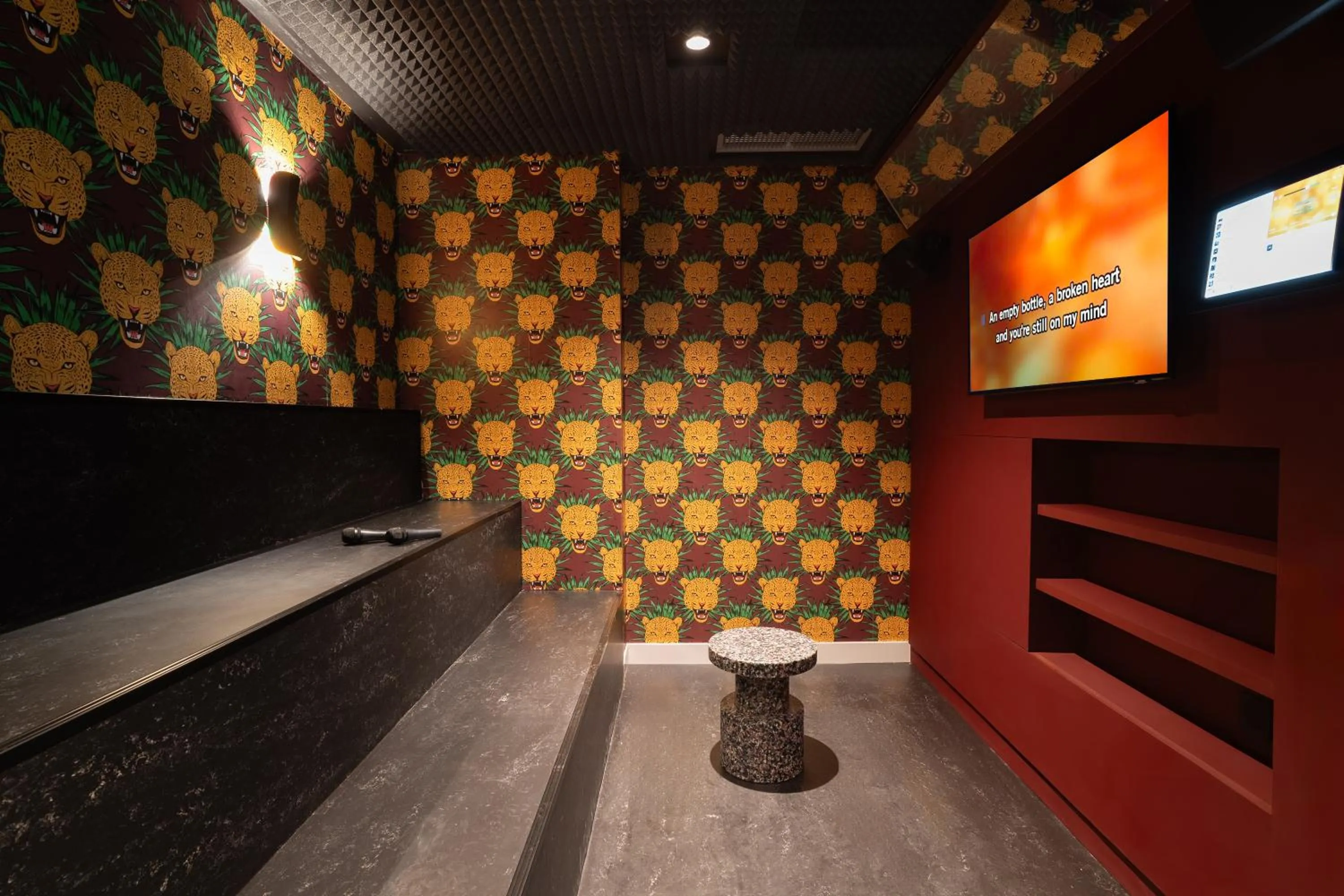 Activities in RockyPop Marseille Hôtel