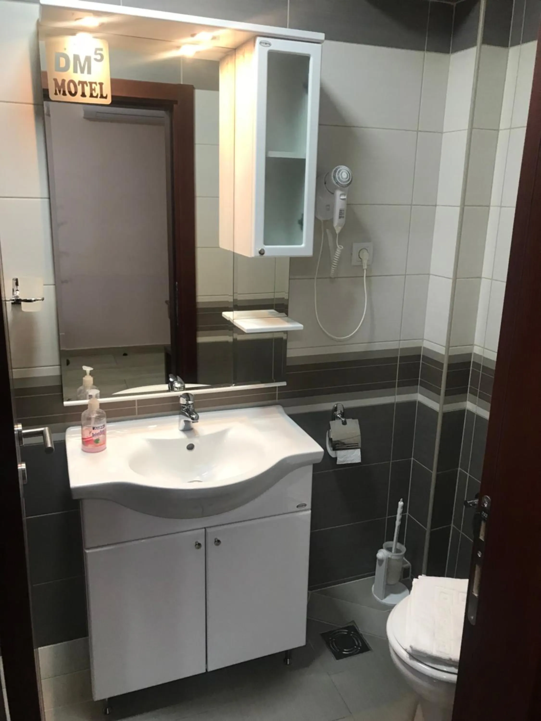 Photo of the whole room in Prenociste&Restoran DM