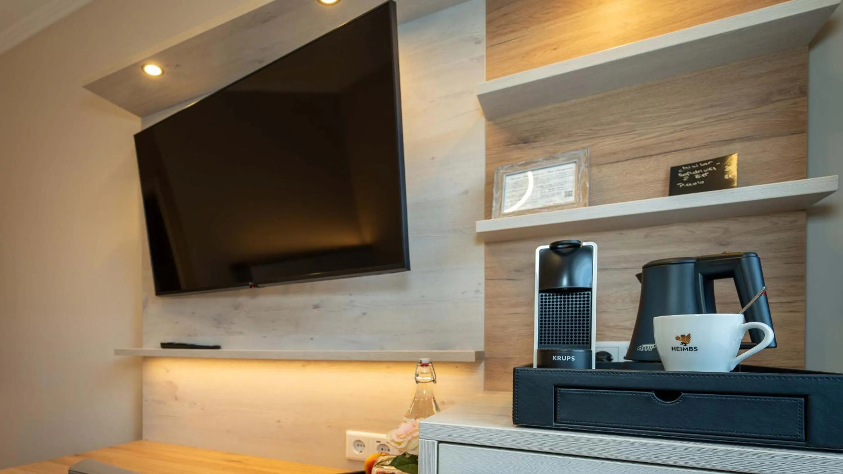 TV and multimedia in Boutique Hotel Rosengarten Hamburg