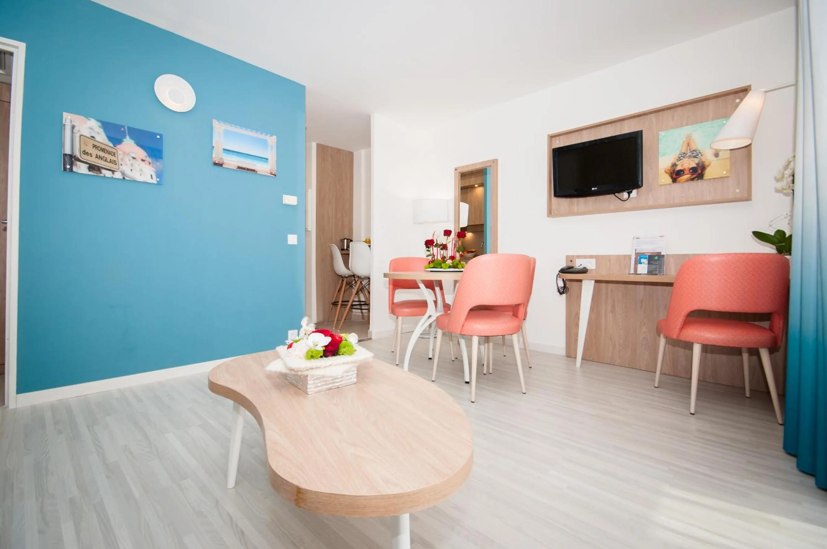 Seating area in Residhome Nice Promenade