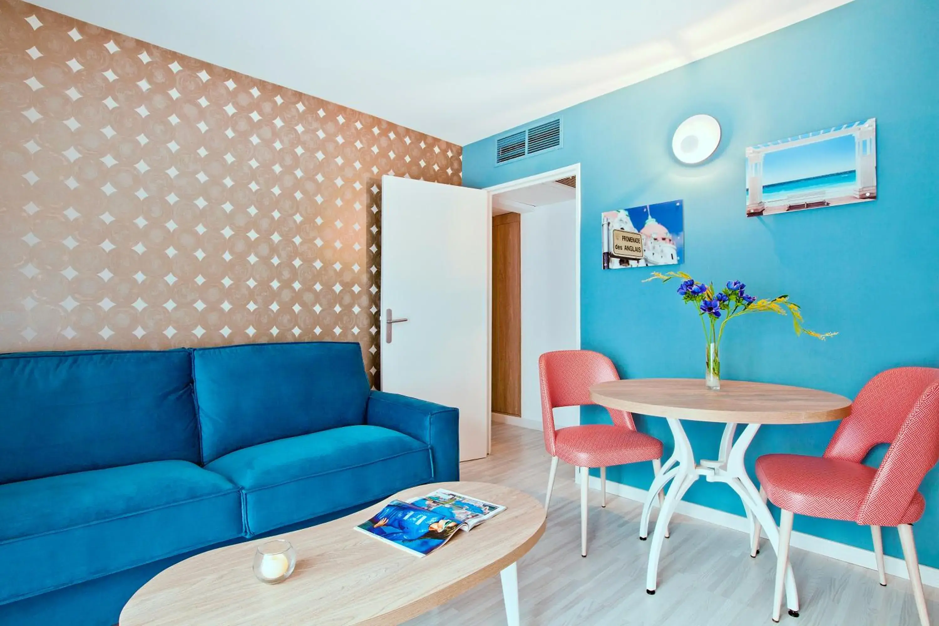Living room in Residhome Nice Promenade Living room in Residhome Nice Promenade