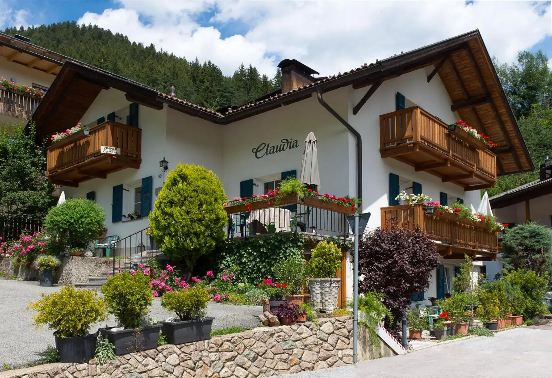 Haus Claudia B&B Haus Claudia B&B