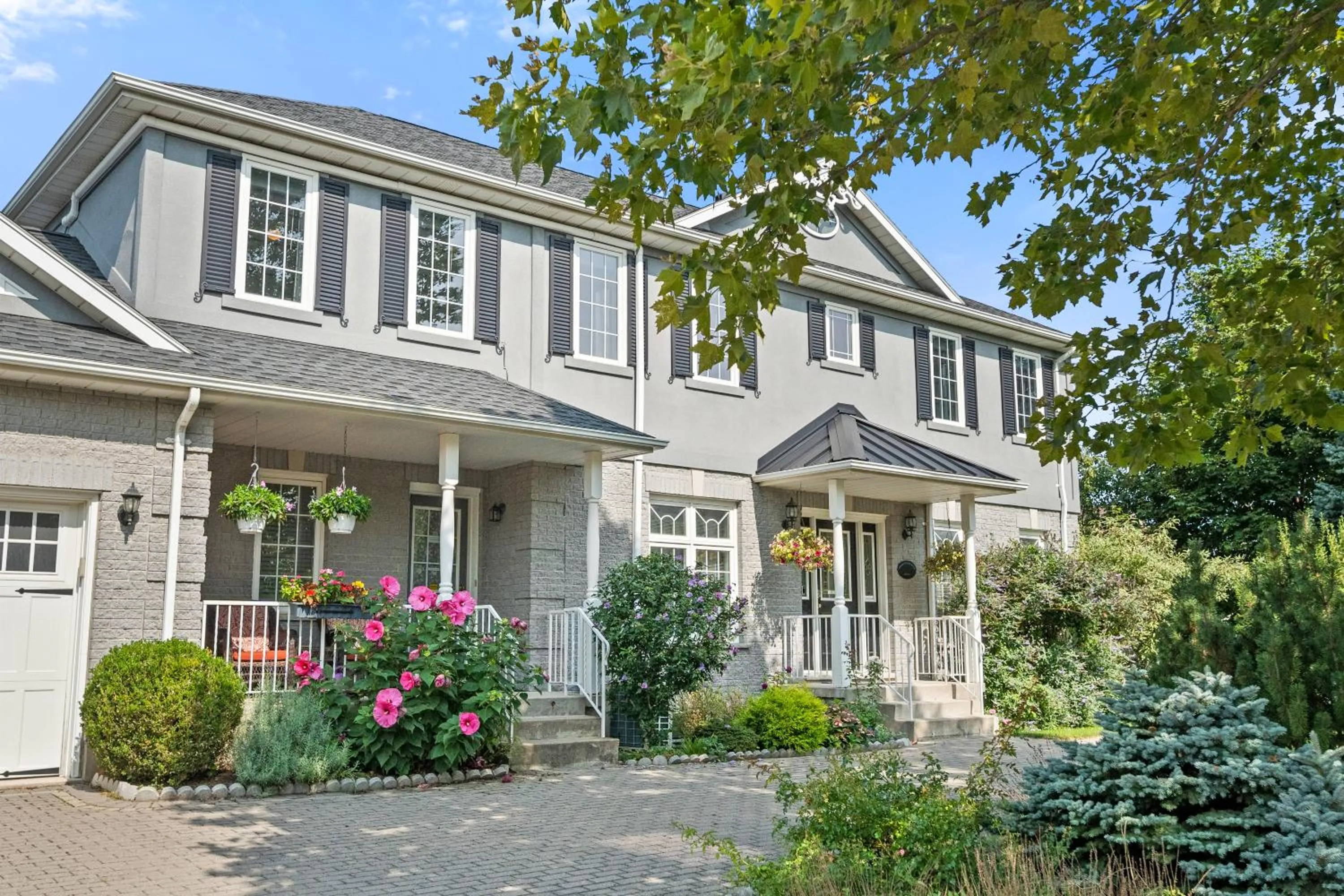 Charlottetown House