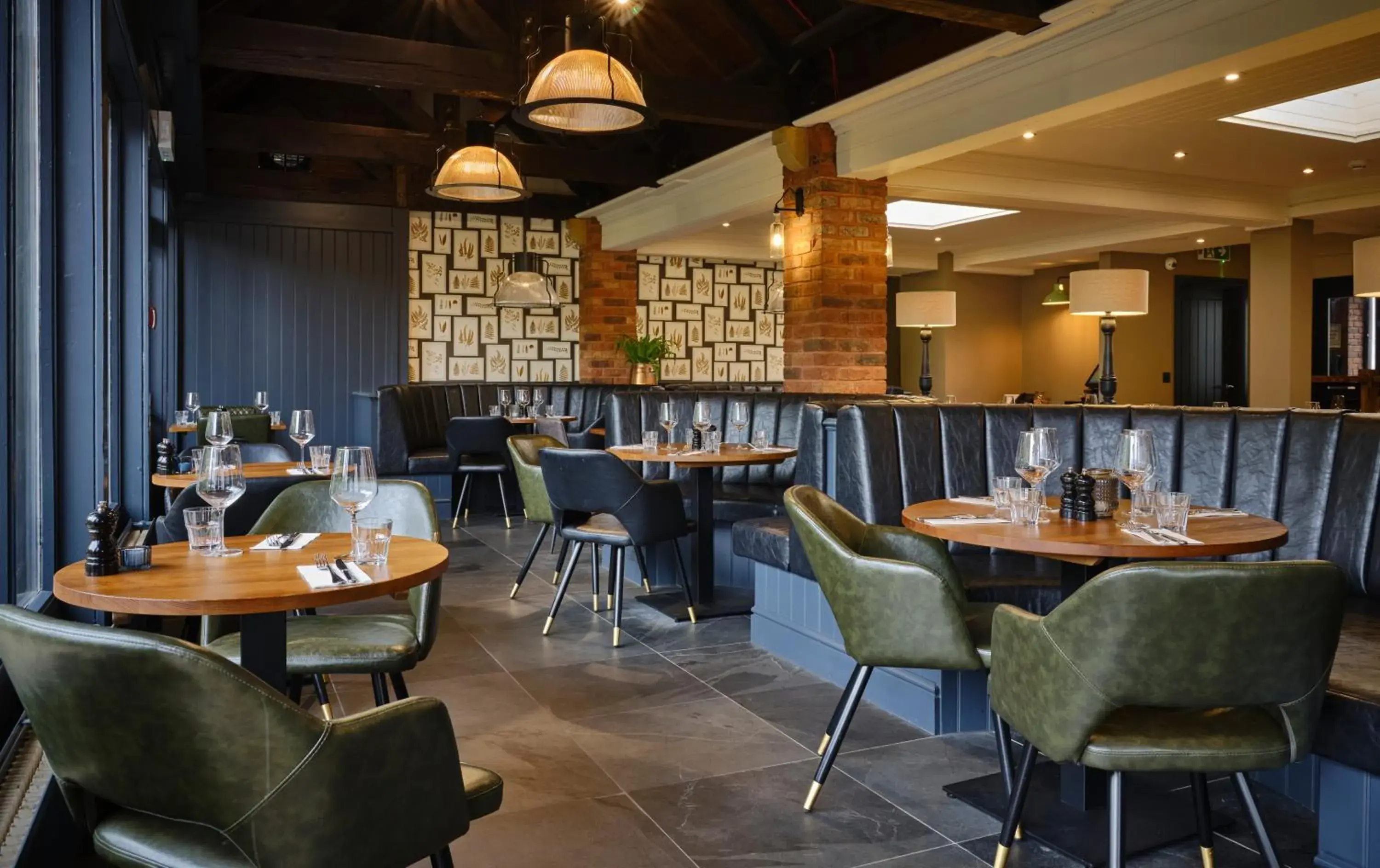 Restaurant/places to eat in The Kingfisher Restaurant/places to eat in The Kingfisher
