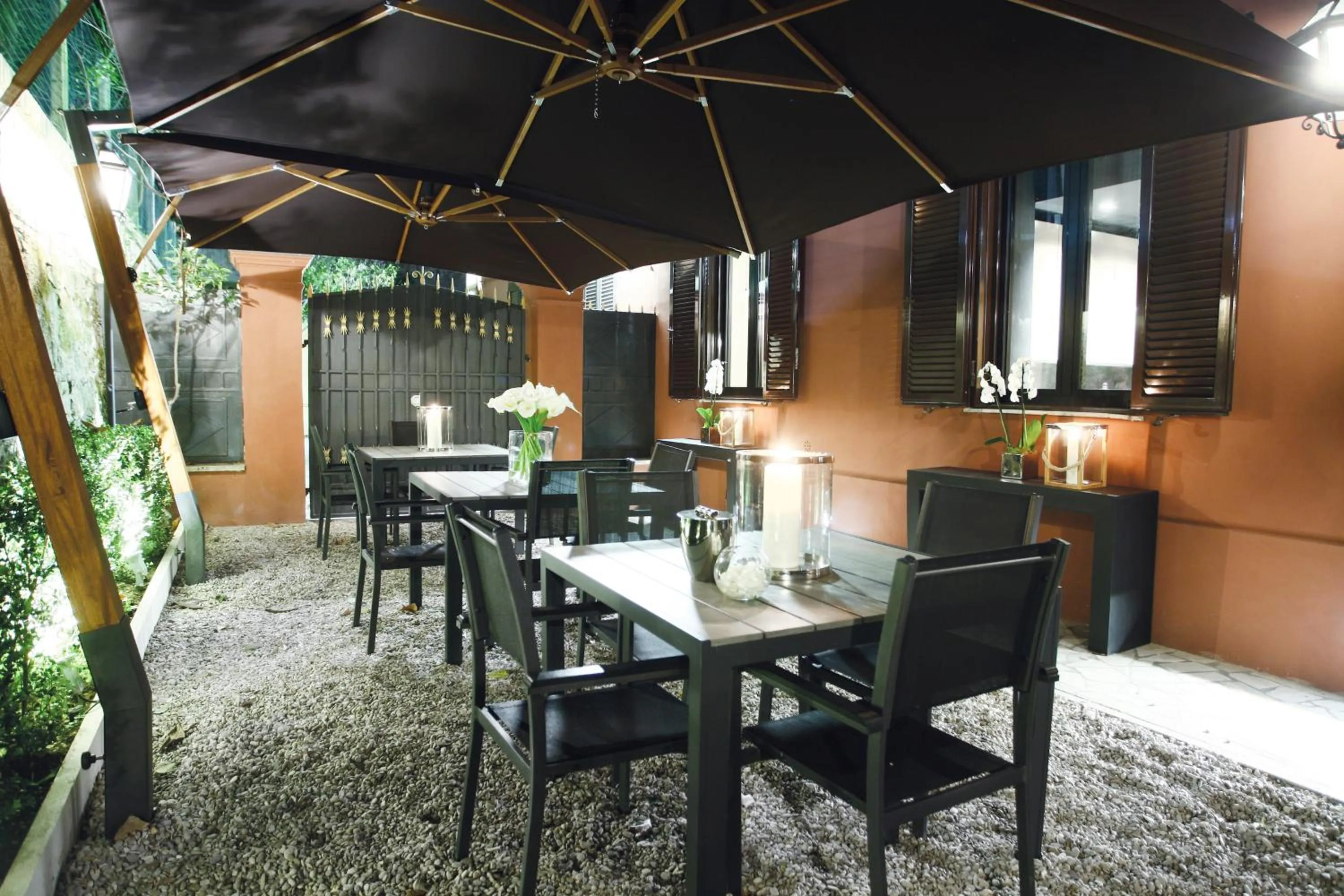 Patio in Parioli Place B&B