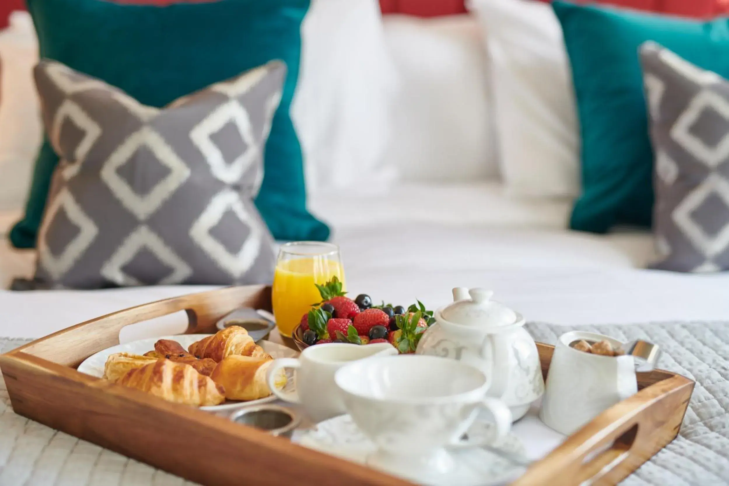 Breakfast, Bed in Burnham Beeches Hotel & Spa Breakfast, Bed in Burnham Beeches Hotel & Spa