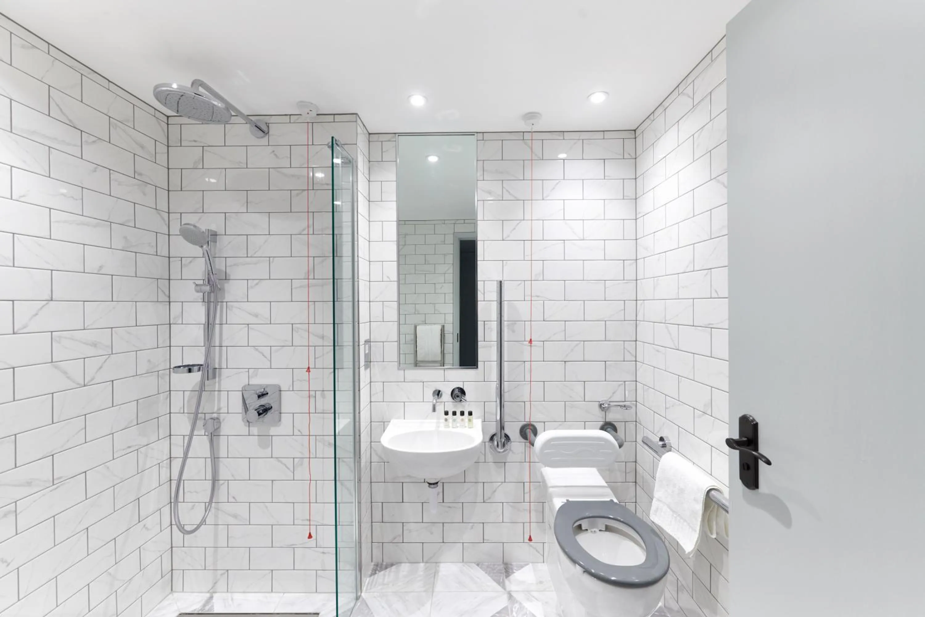 Shower in Burnham Beeches Hotel & Spa