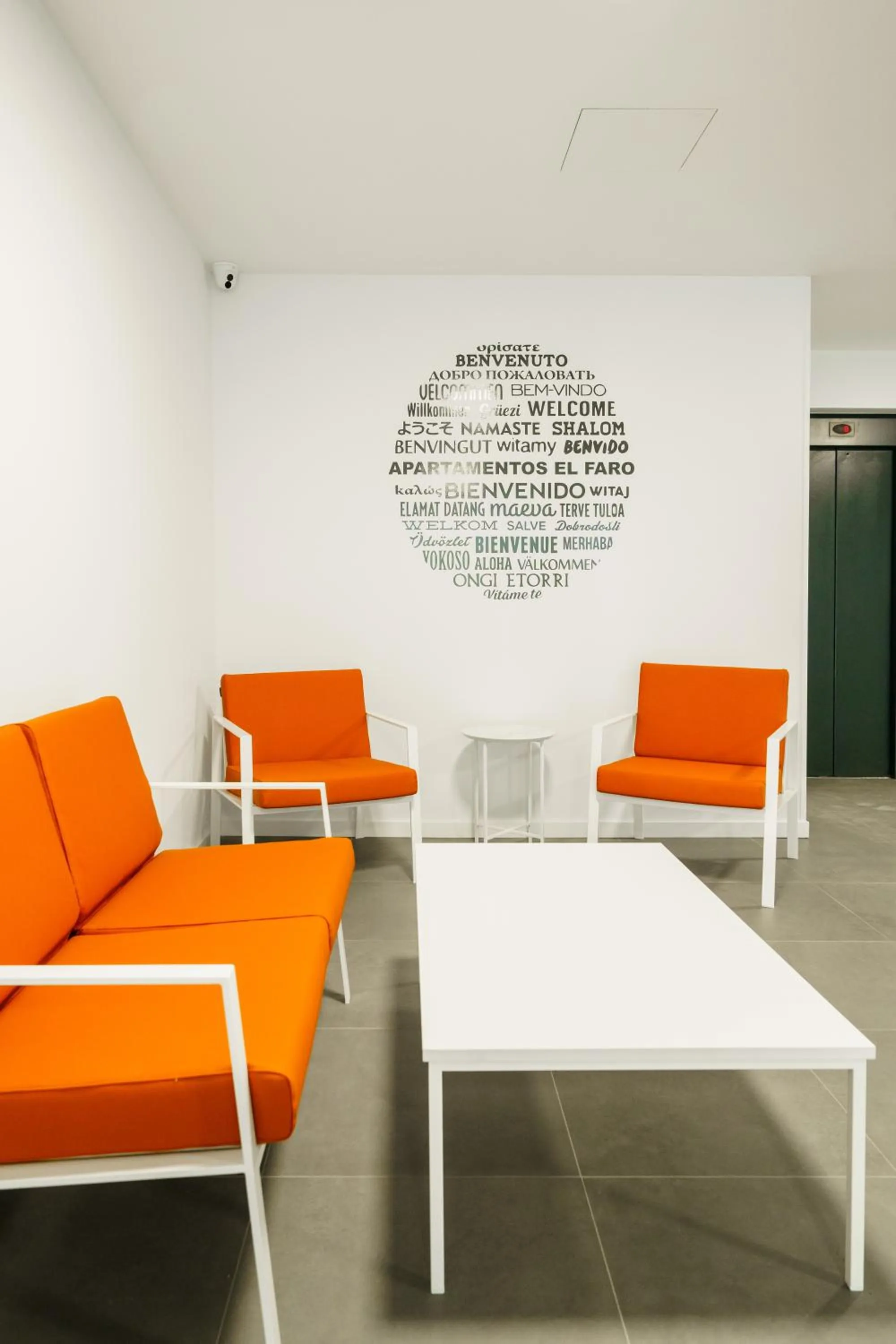 Lobby or reception in Apartamentos El Faro By Mc