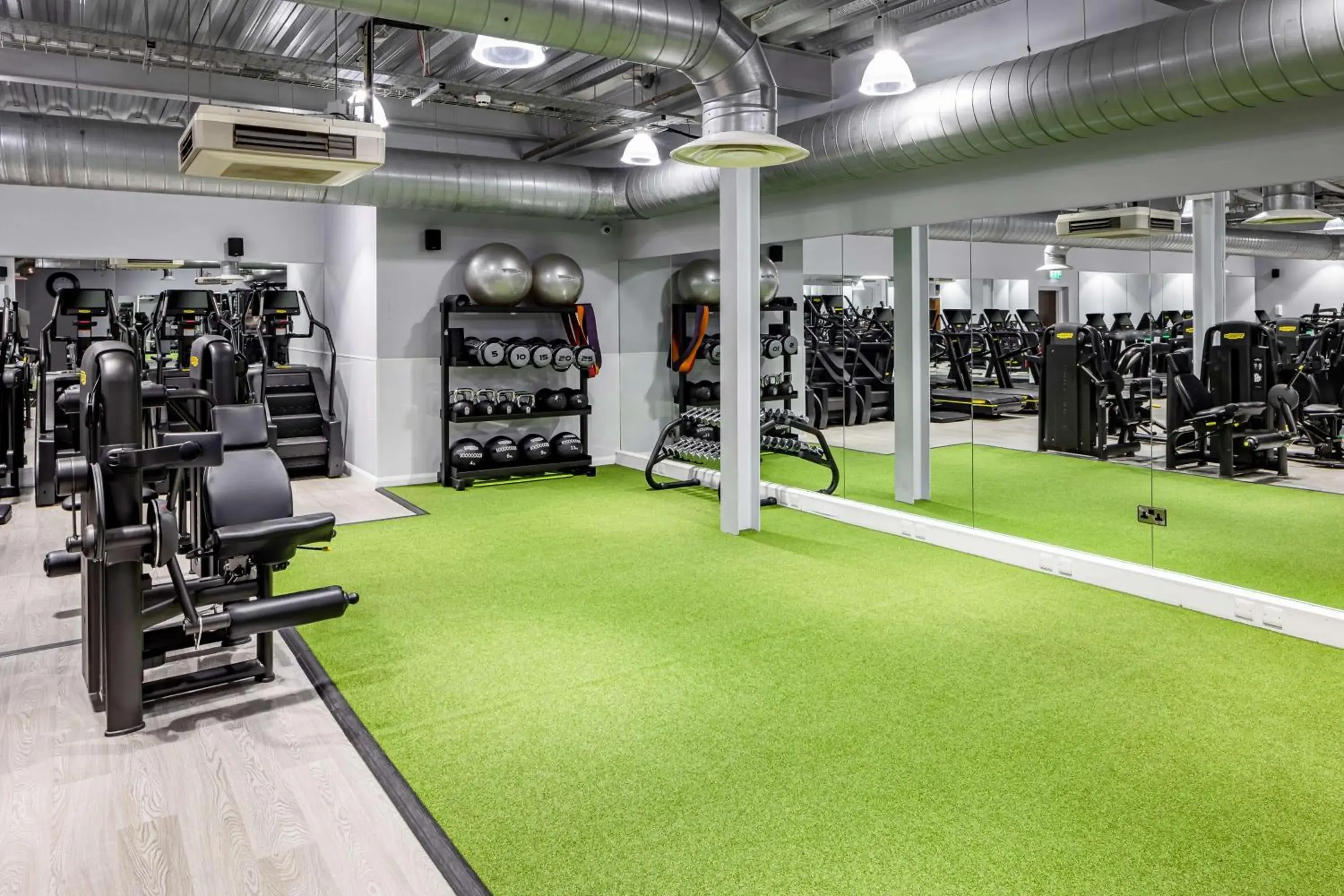 Fitness centre/facilities in DoubleTree by Hilton Chester Fitness centre/facilities in DoubleTree by Hilton Chester