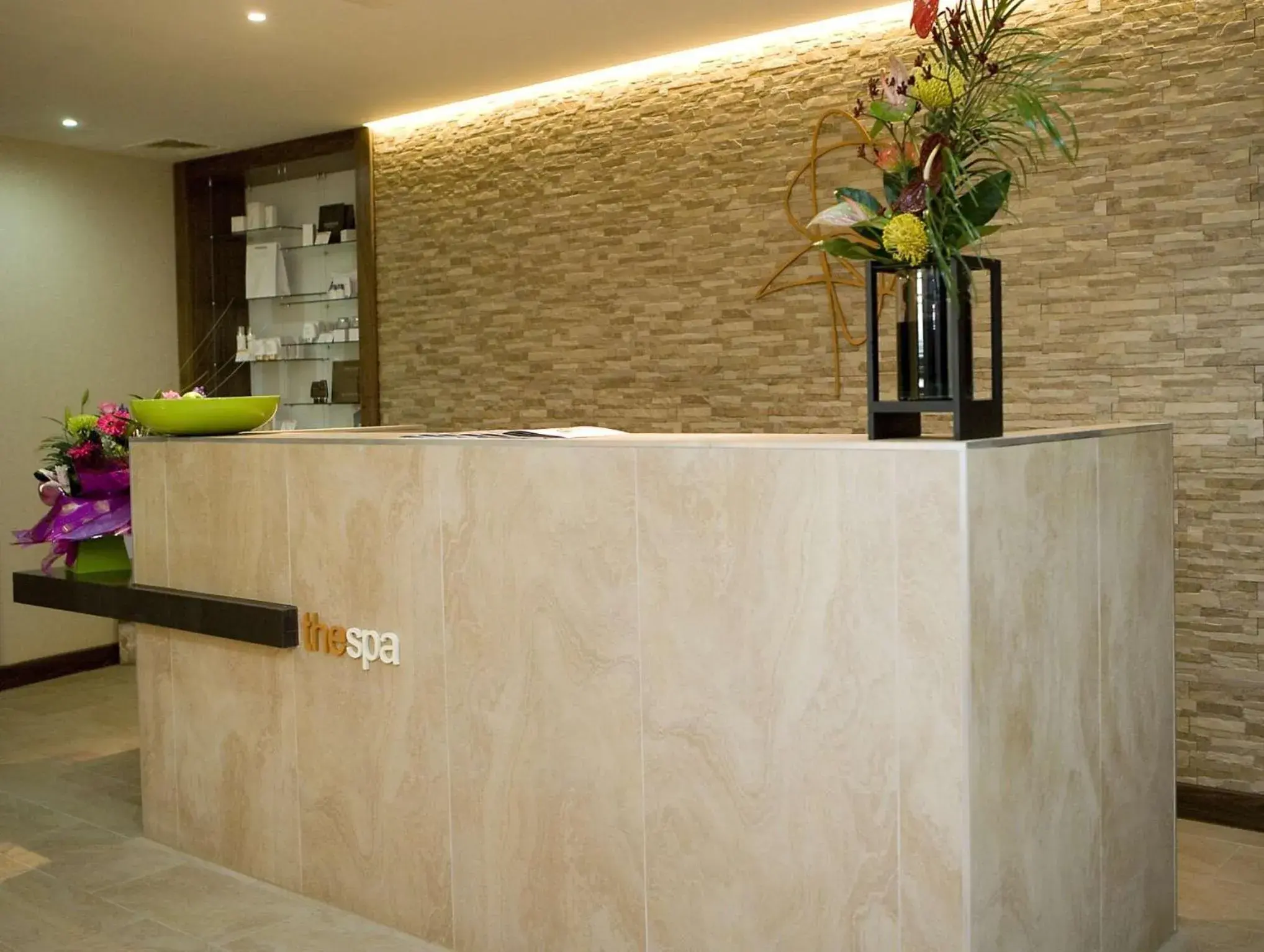 Lobby or reception in DoubleTree by Hilton Chester Lobby or reception in DoubleTree by Hilton Chester