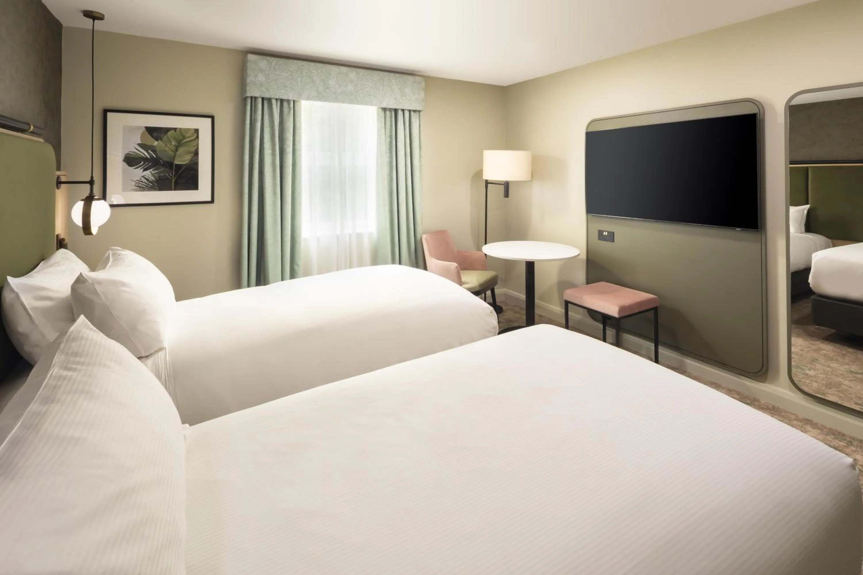 Bed in DoubleTree by Hilton Chester