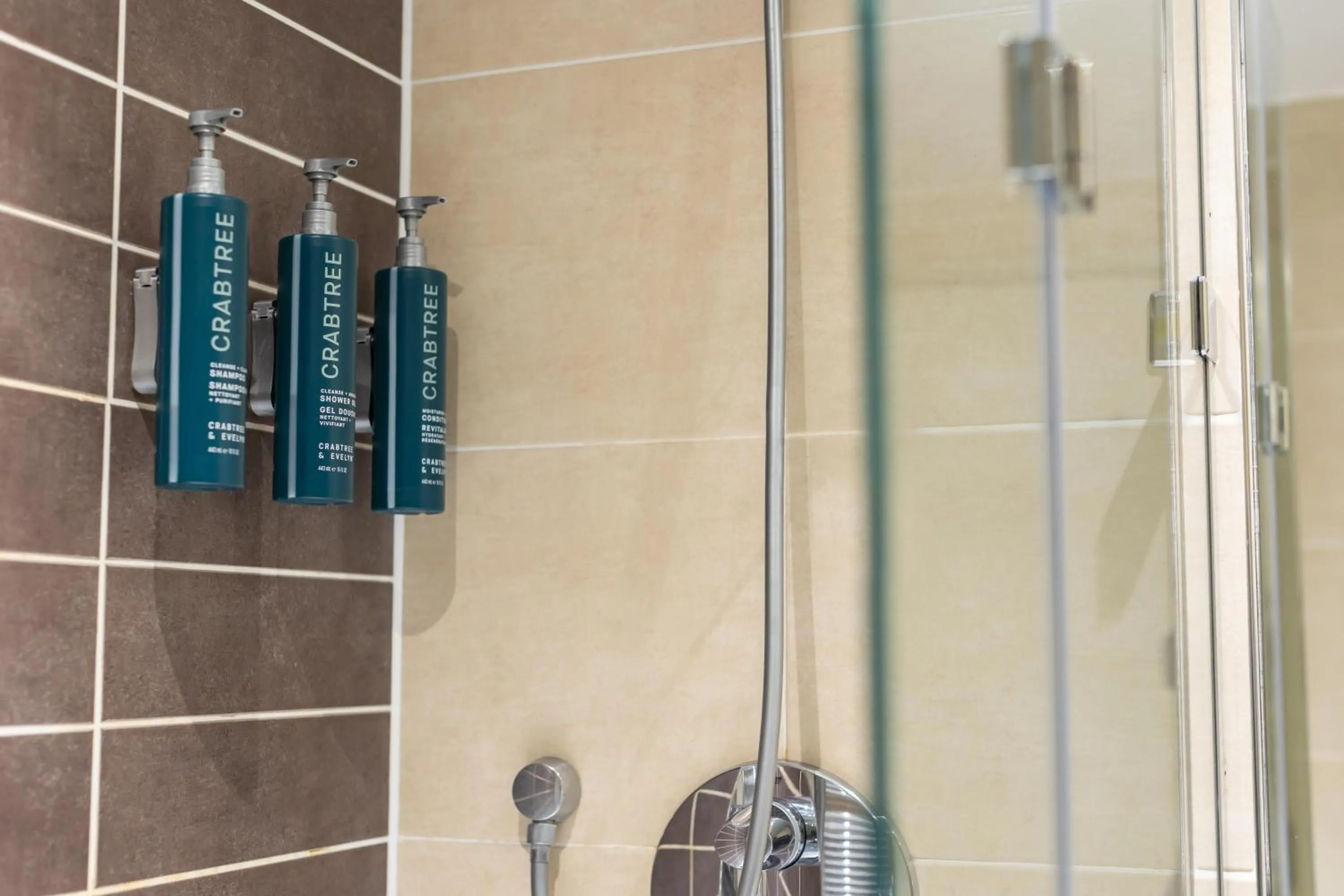 Bathroom in DoubleTree by Hilton Chester