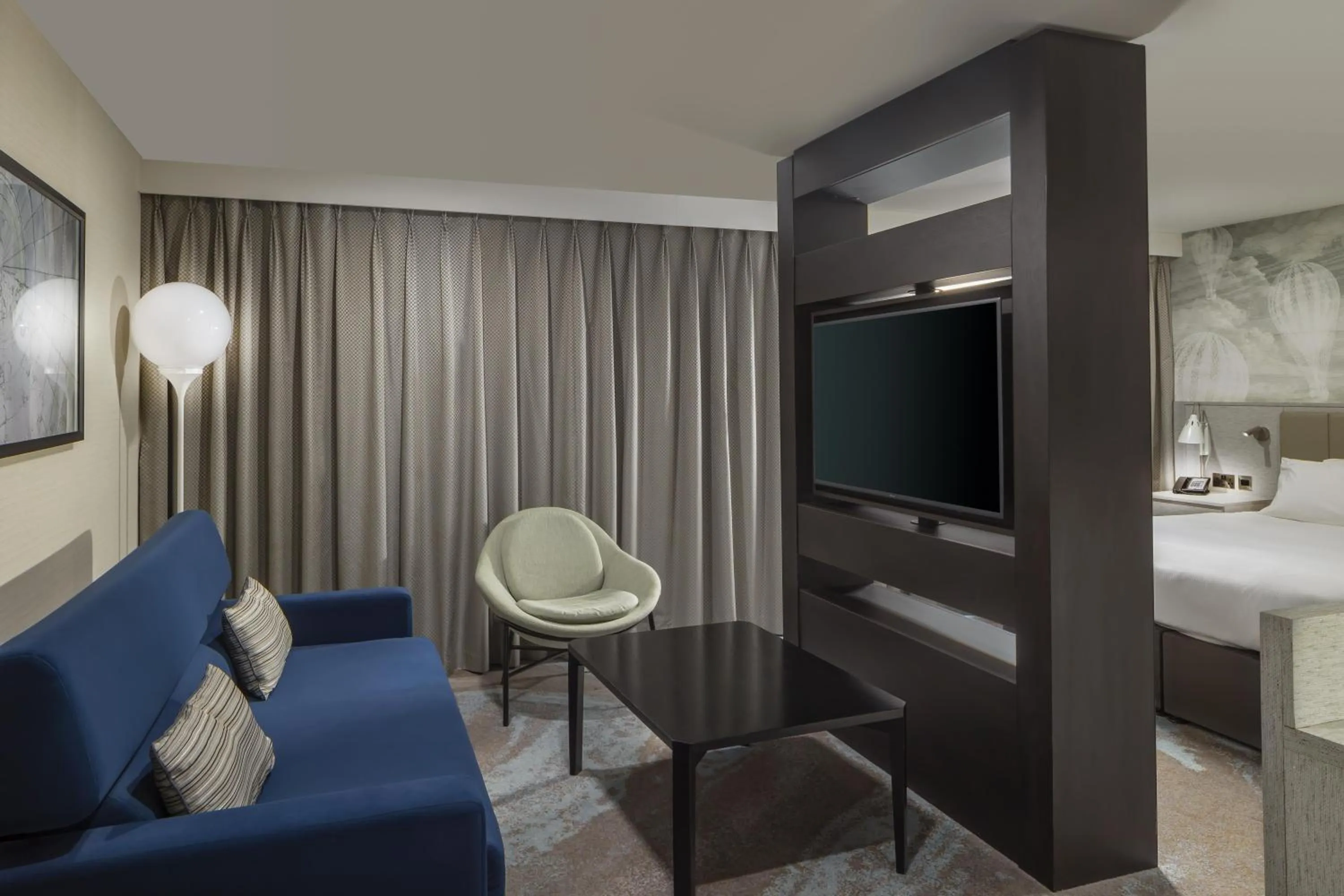 Living room in DoubleTree by Hilton Chester