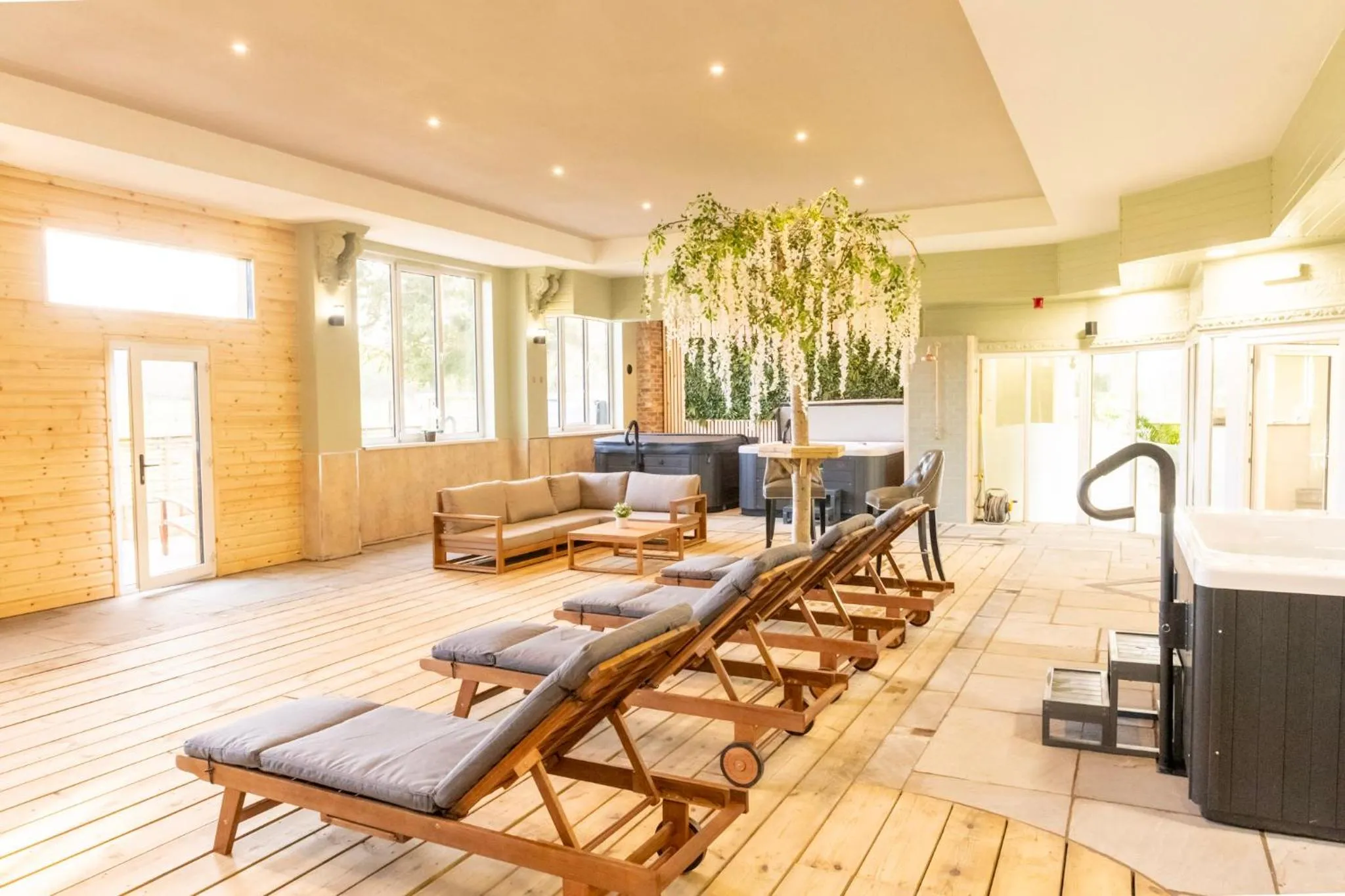 Hot Tub in Hall Garth Hotel Darlington, Sure Hotel Collection by BW