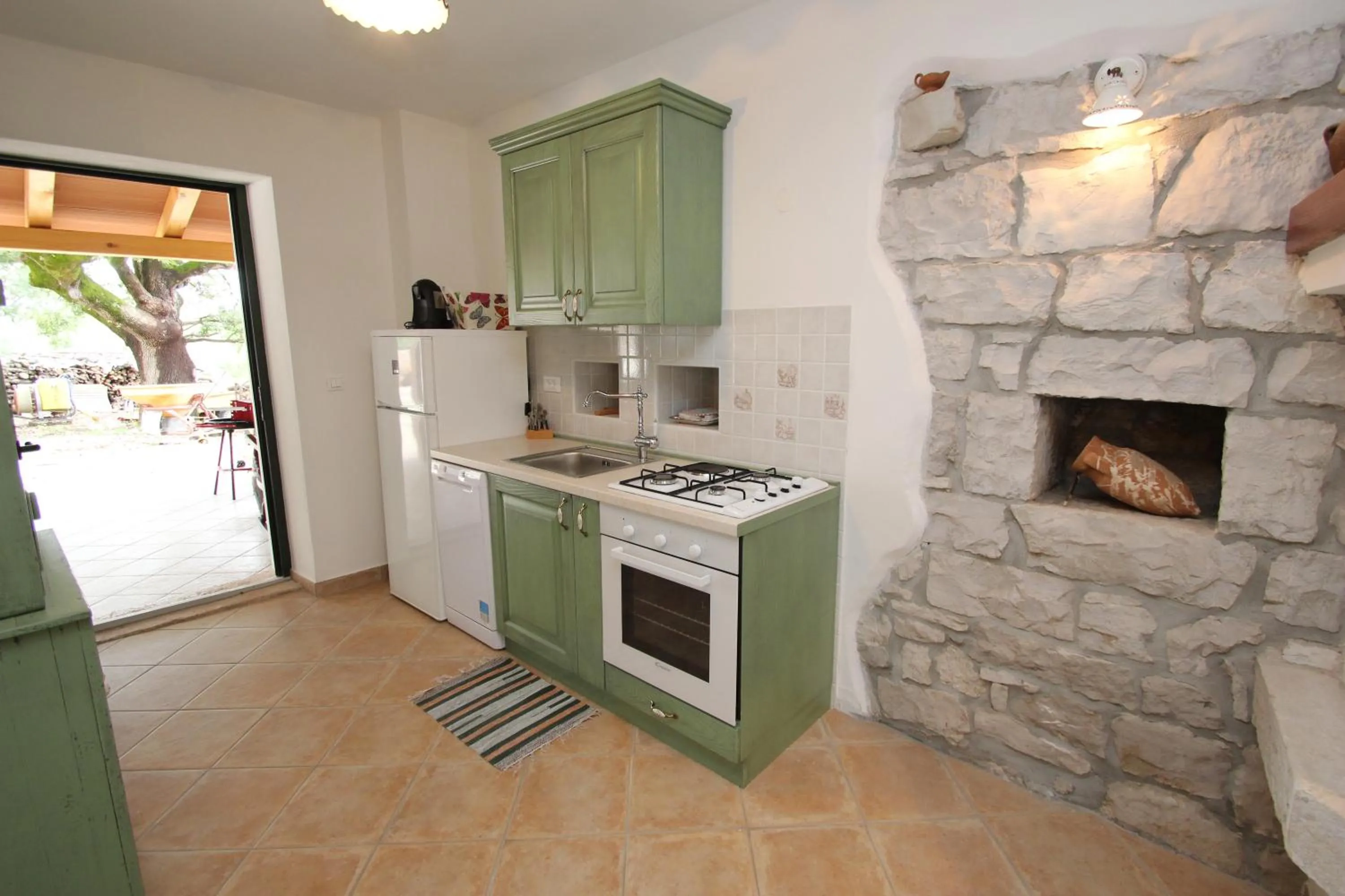Kitchen or kitchenette in Holiday Home Vinkovic