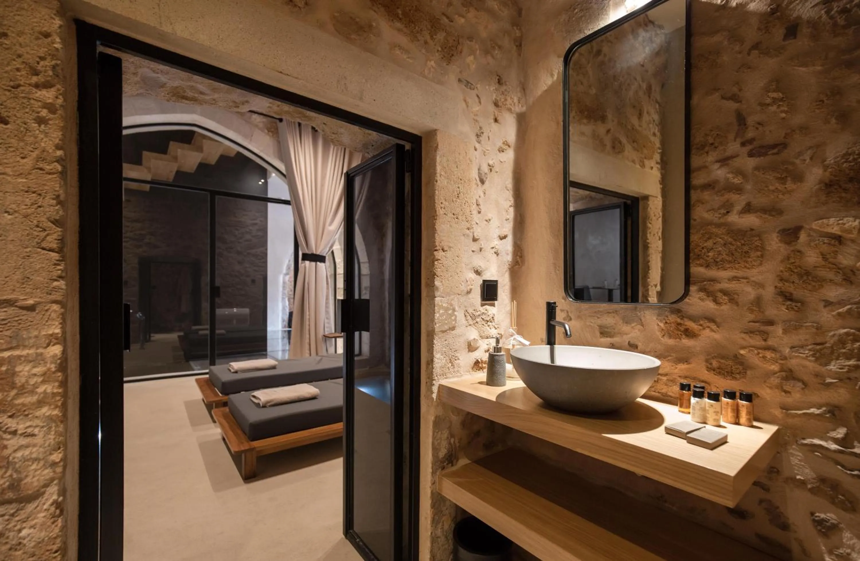 Area and facilities in Monastery Estate Venetian Harbor