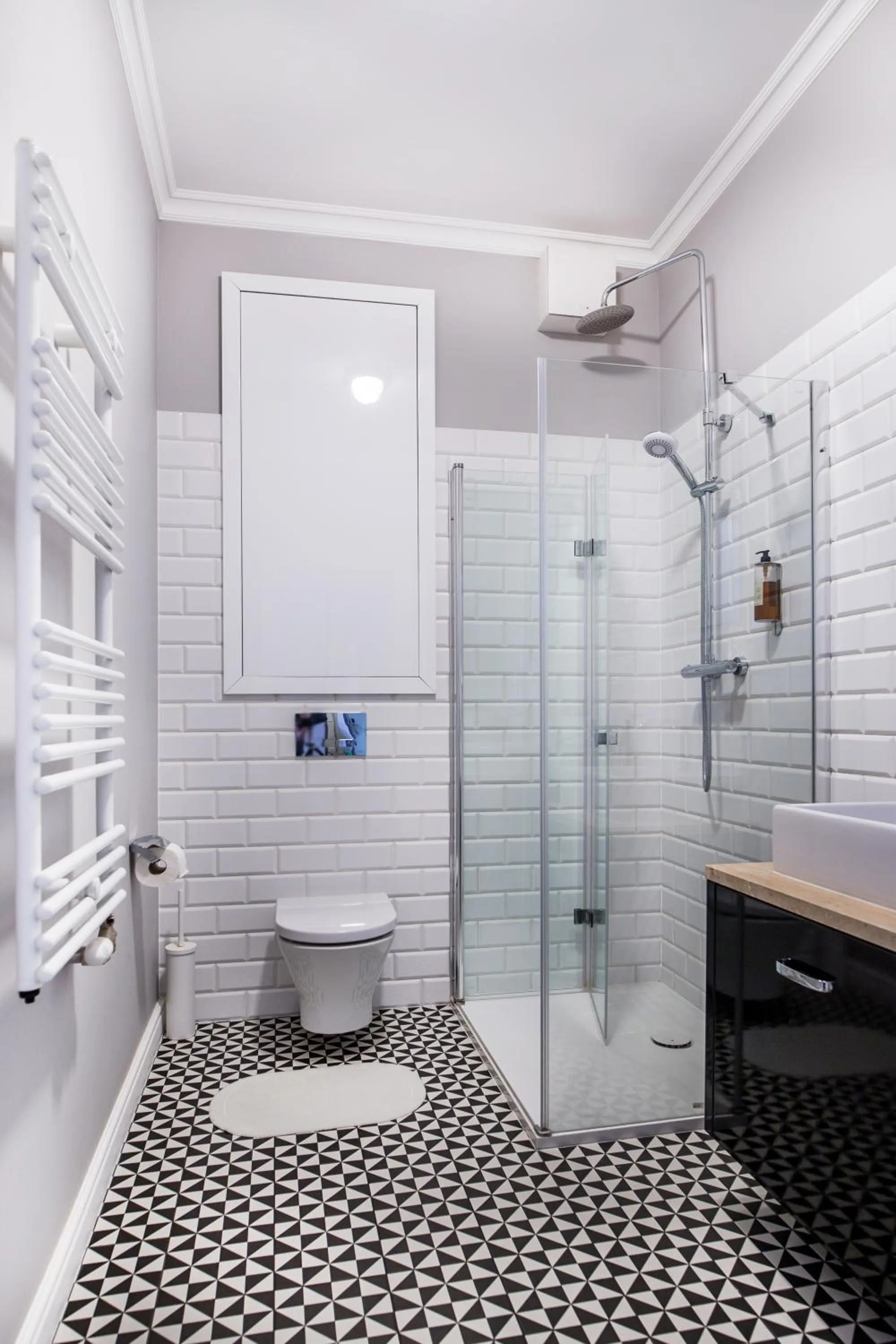 Shower in Cracow Rentals Zacisze