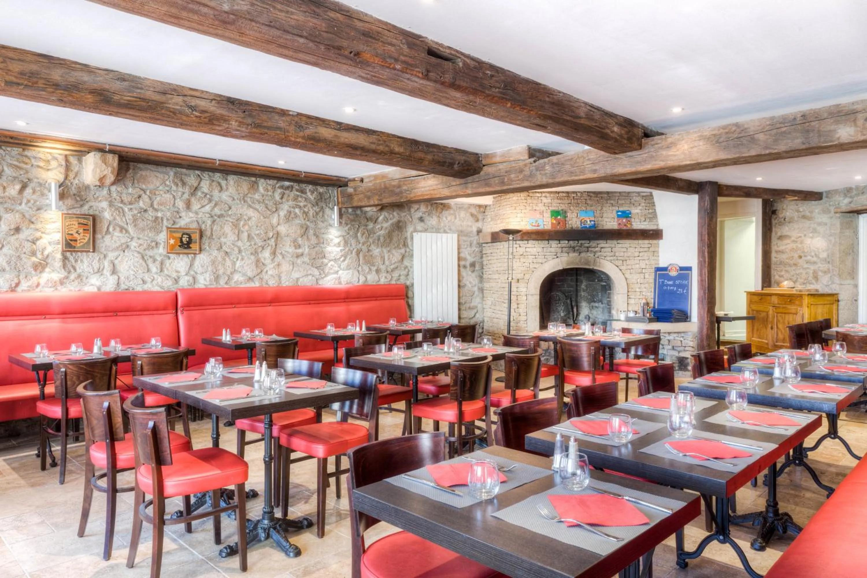 Restaurant/places to eat in Aux Prisons de Montagny