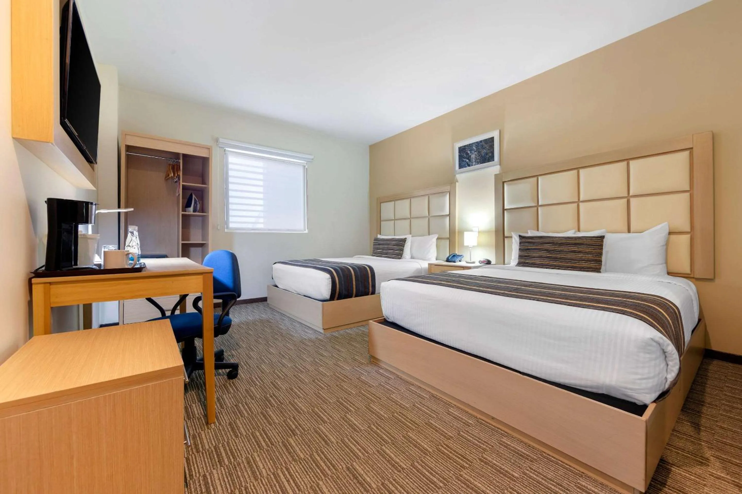 Bedroom, Bed in Sleep Inn Monterrey San Pedro