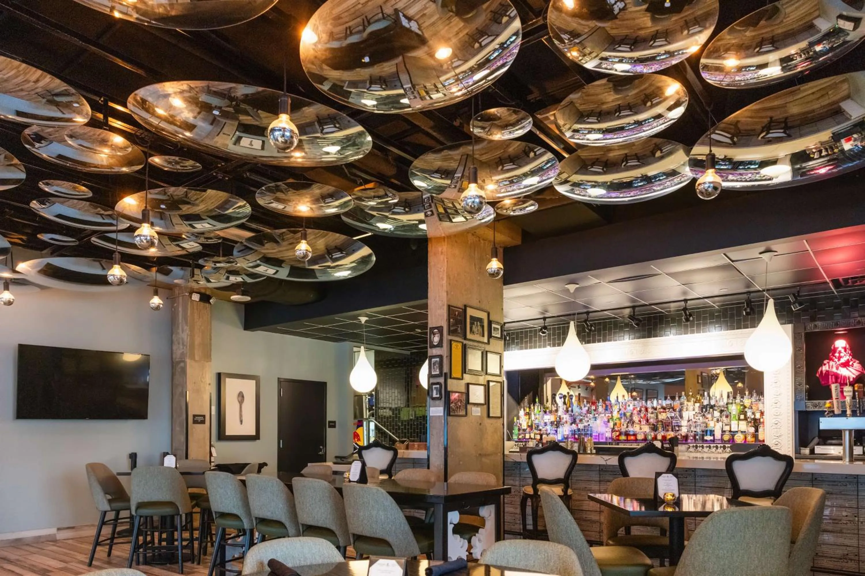 Restaurant/places to eat in Lorenzo Hotel Dallas, Tapestry Collection by Hilton