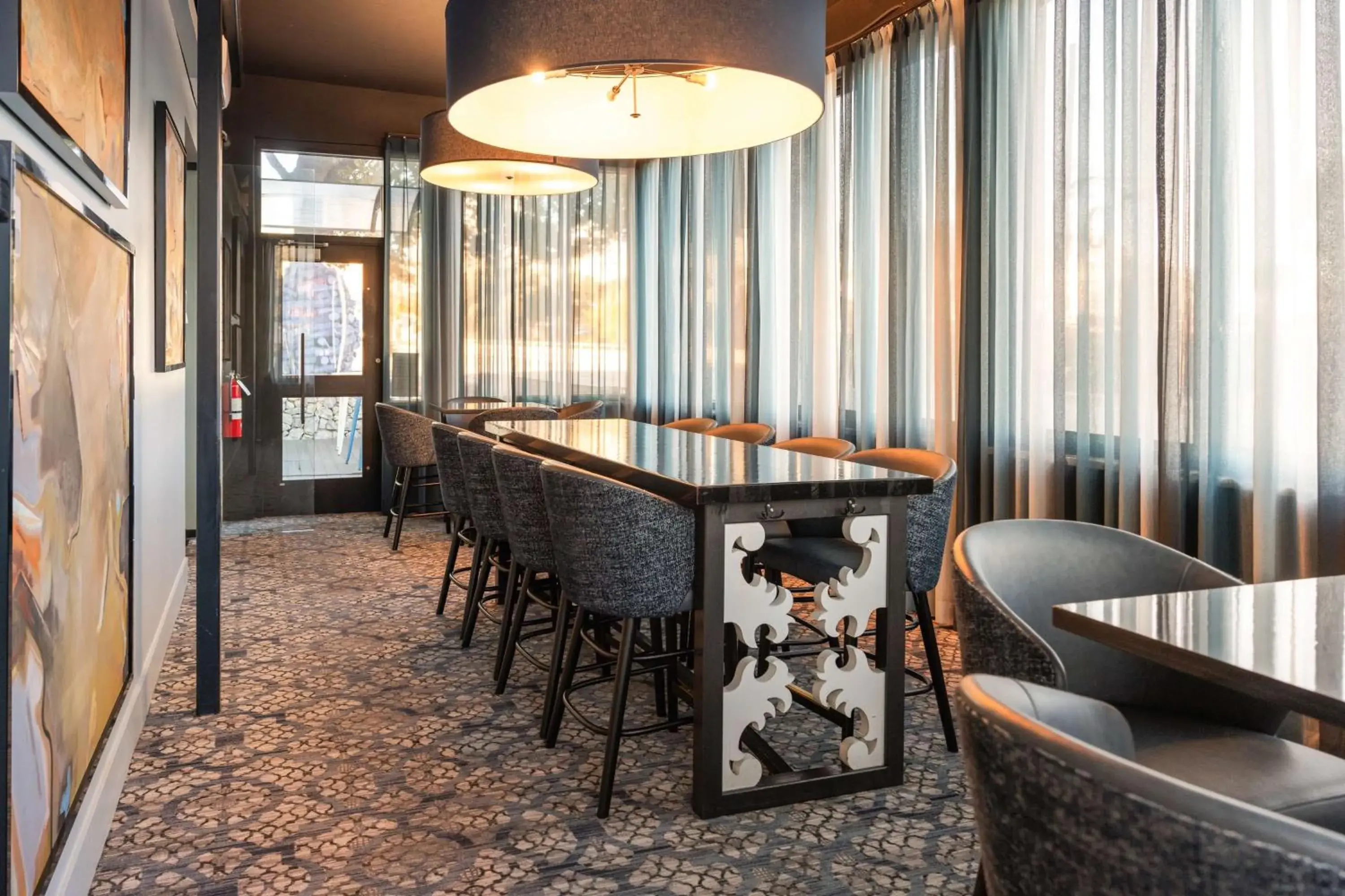 Restaurant/places to eat in Lorenzo Hotel Dallas, Tapestry Collection by Hilton Restaurant/places to eat in Lorenzo Hotel Dallas, Tapestry Collection by Hilton