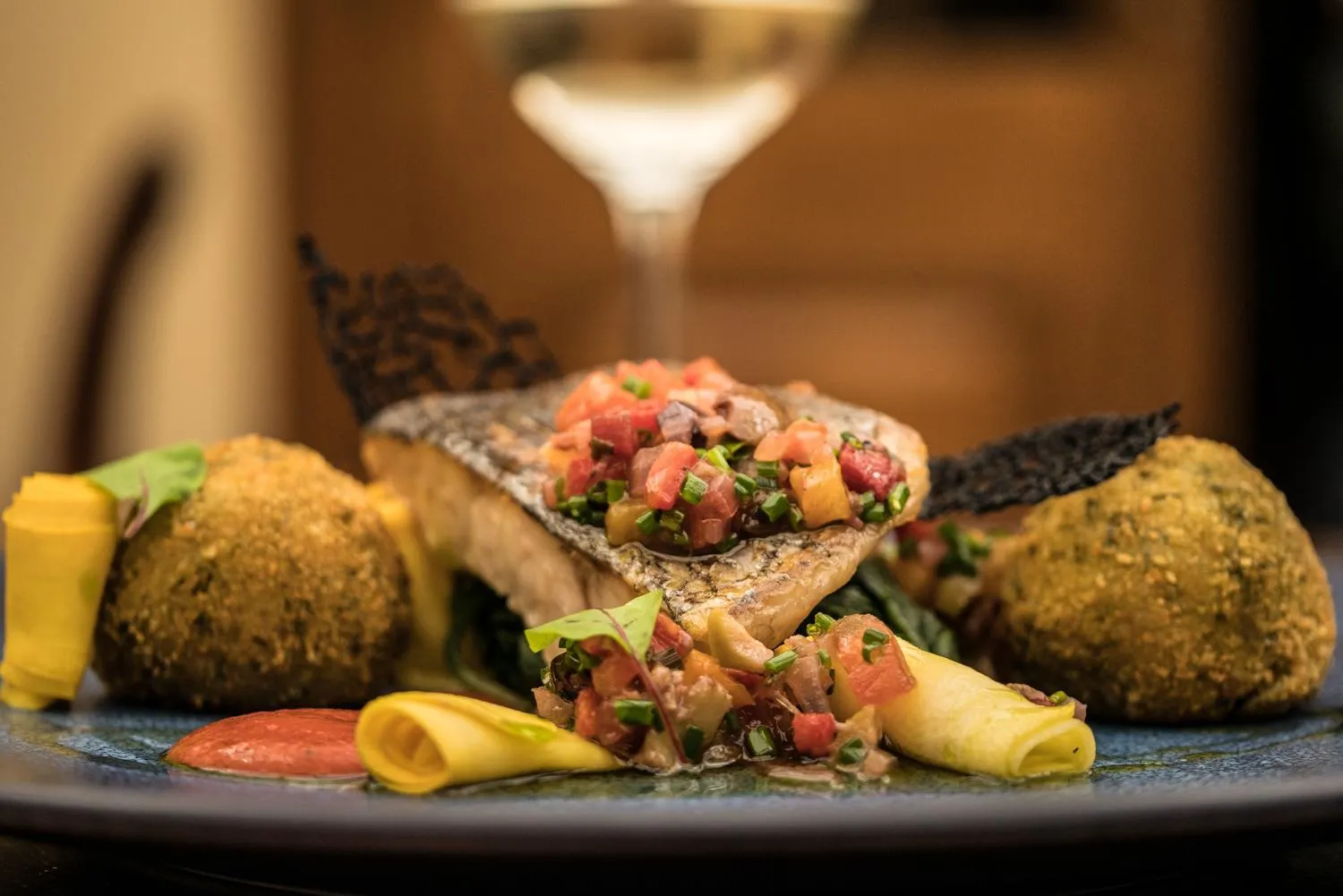 Food and drinks in The Maids Head Hotel