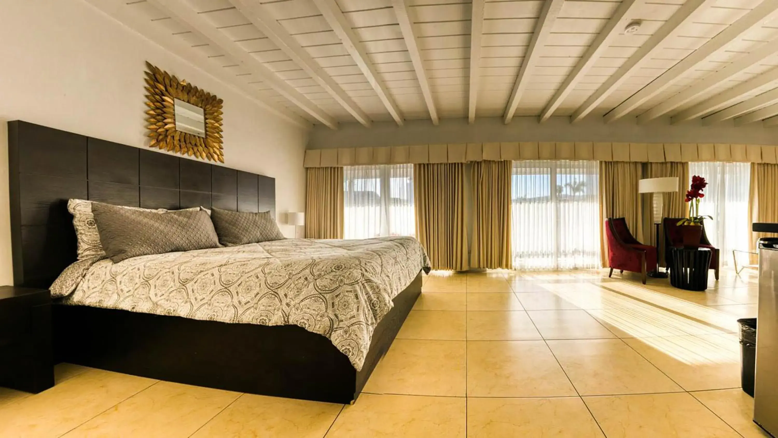 Junior Suite with Balcony in Hotel Casa del Sol Junior Suite with Balcony in Hotel Casa del Sol