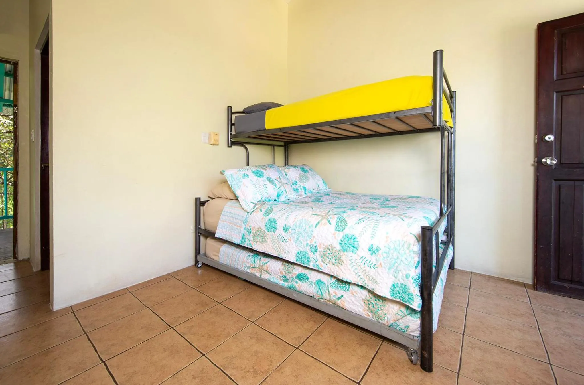 Bed in Hotel Diversion Tropical