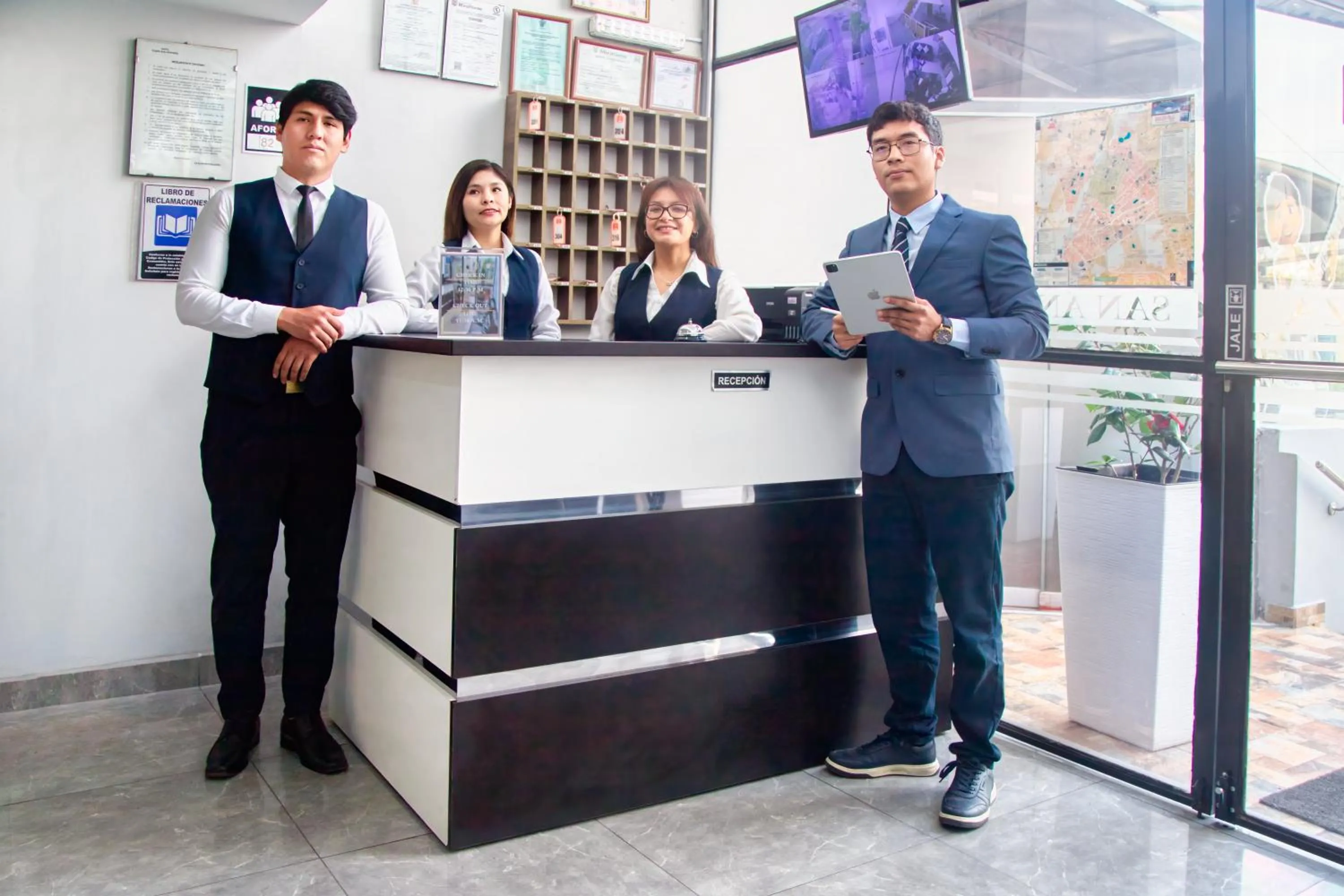 Property building in Hotel Plaza San Antonio Arequipa