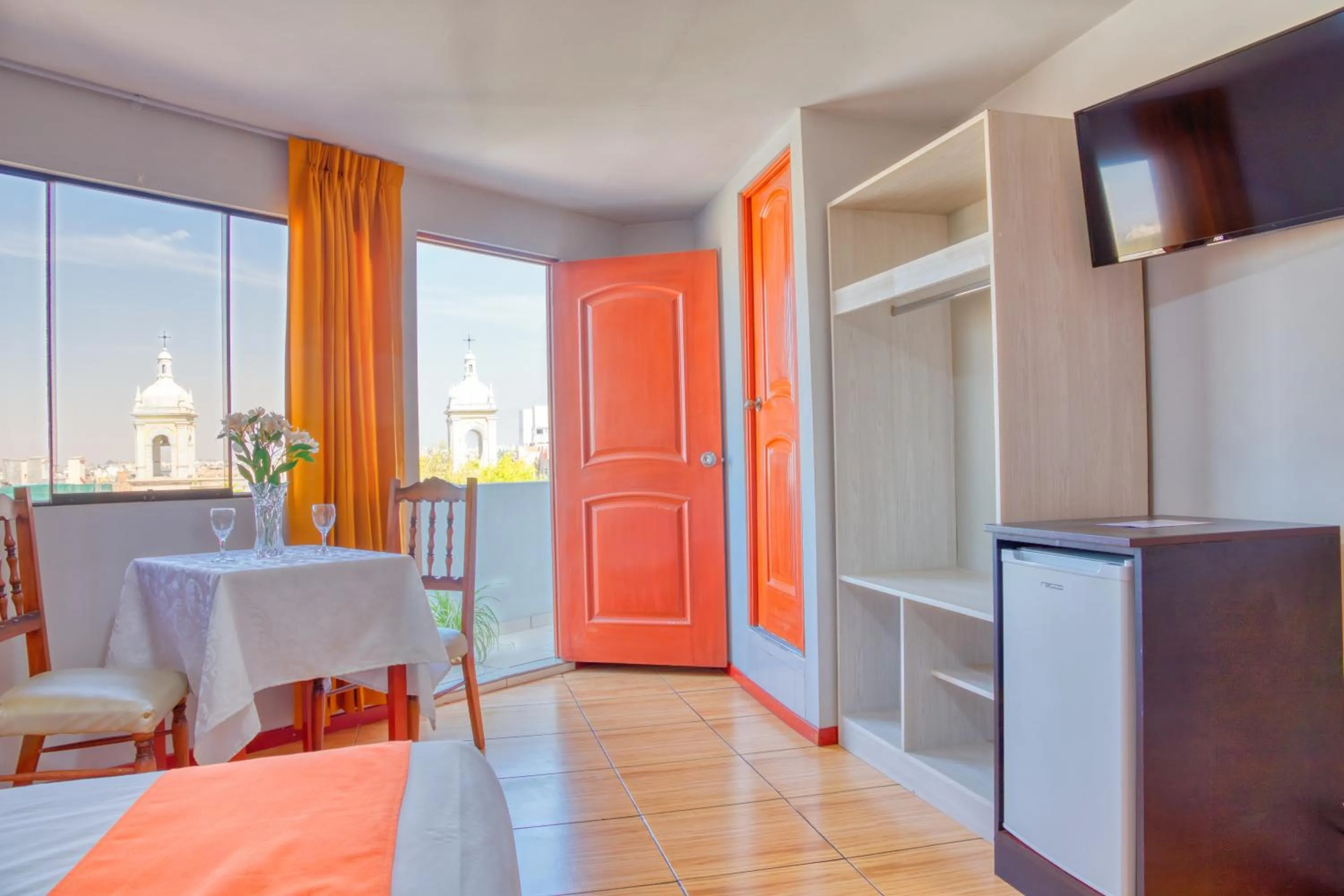 TV and multimedia in Hotel Plaza San Antonio Arequipa