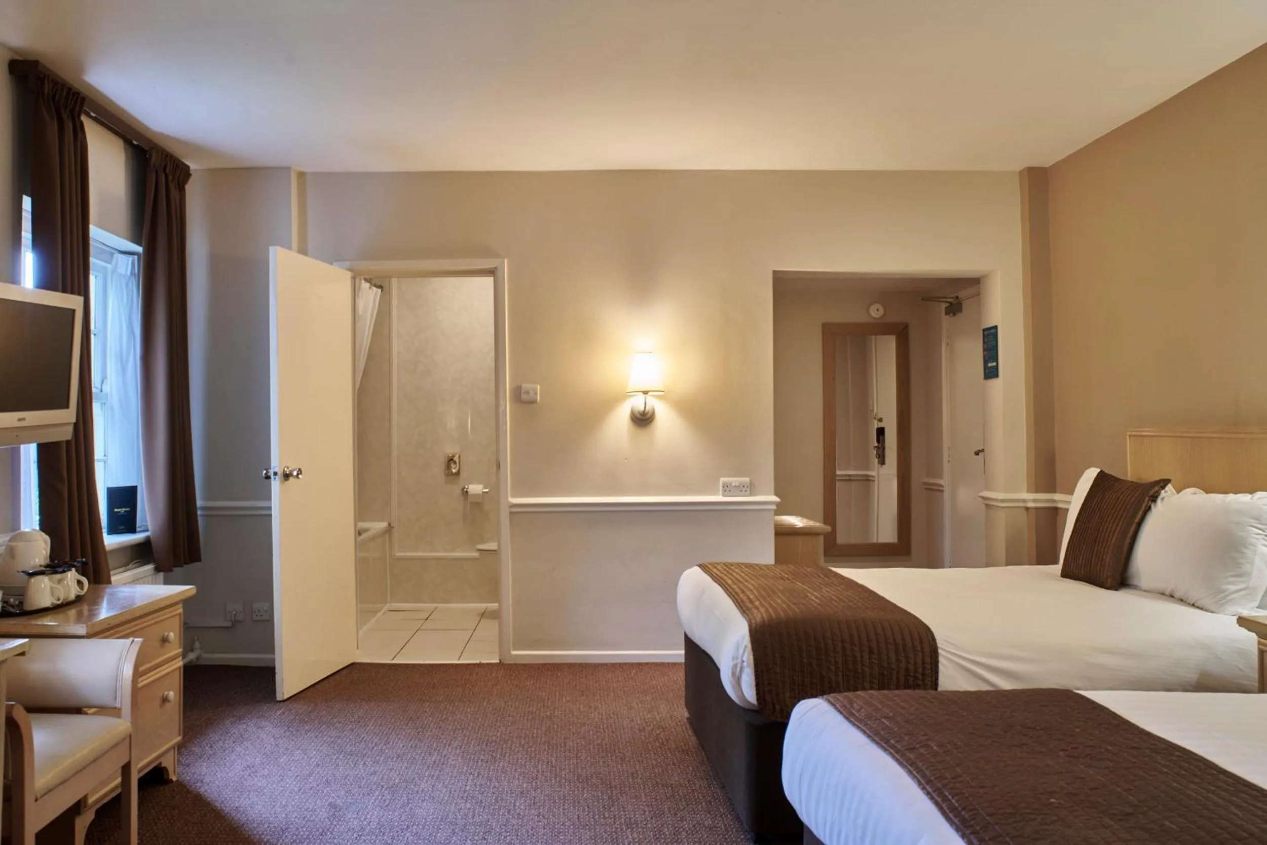 Bed in The Regency Hotel