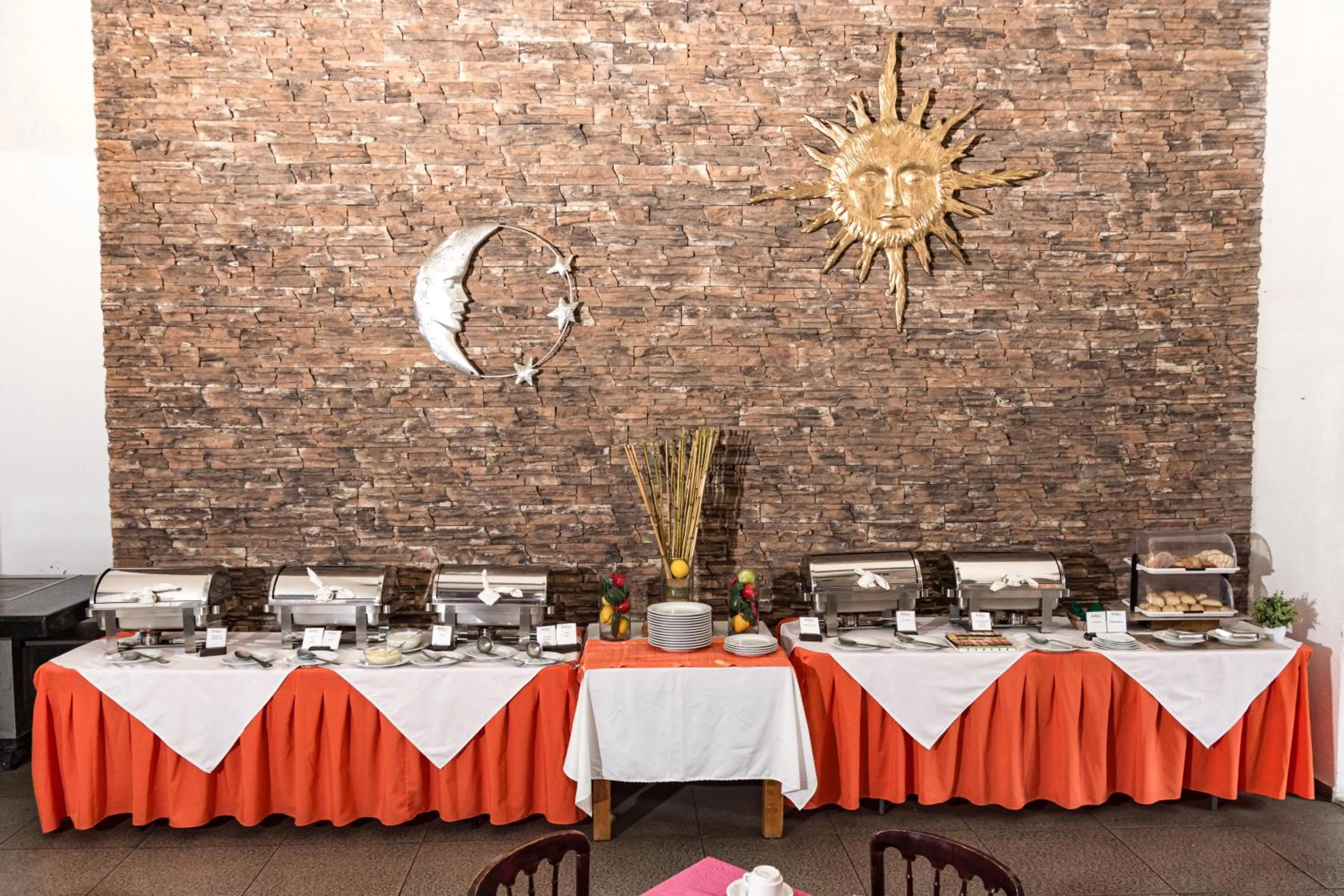 Restaurant/places to eat in Radisson Hotel Cuernavaca