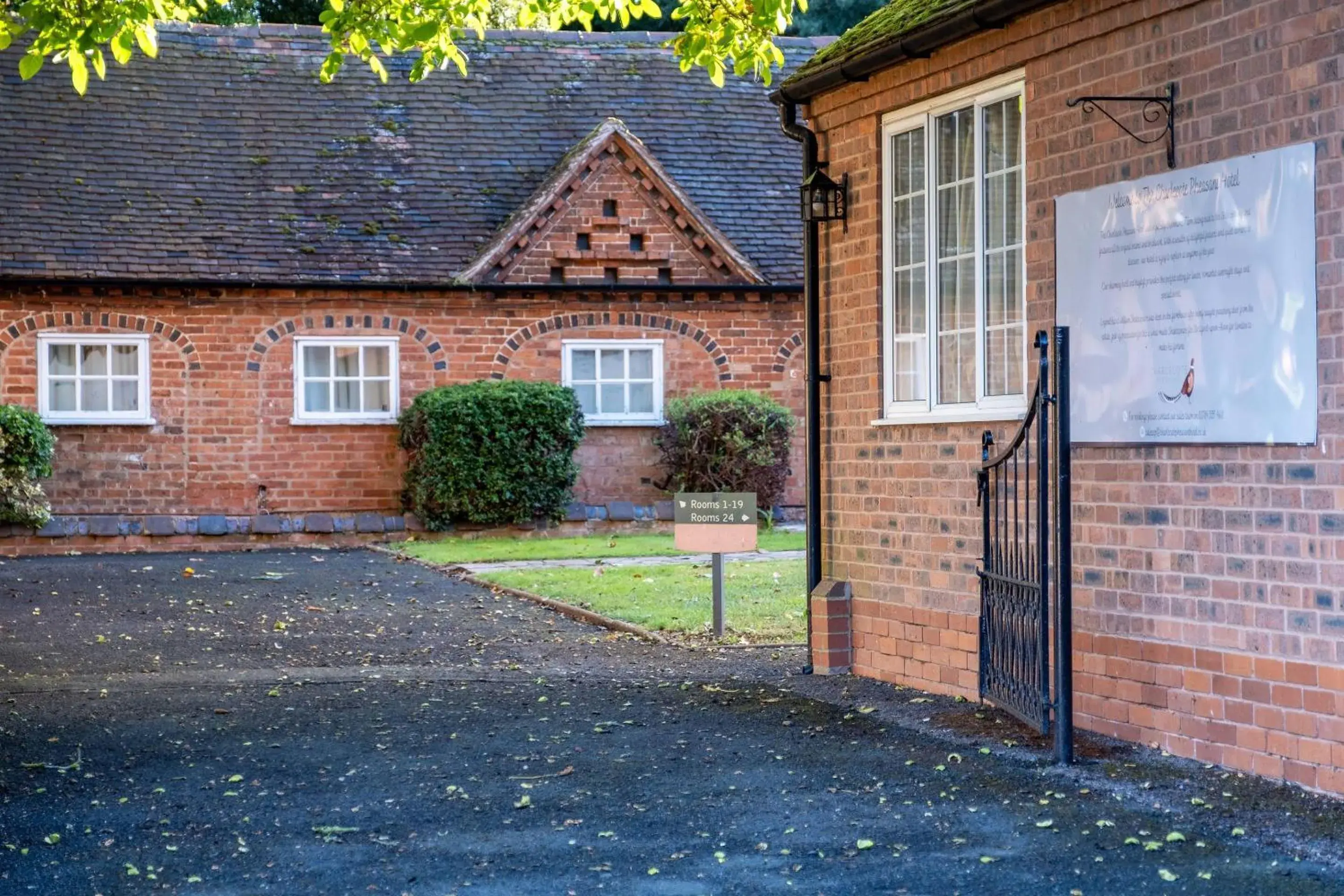 Property building in Clarion Hotel Charlecote Pheasant Property building in Clarion Hotel Charlecote Pheasant