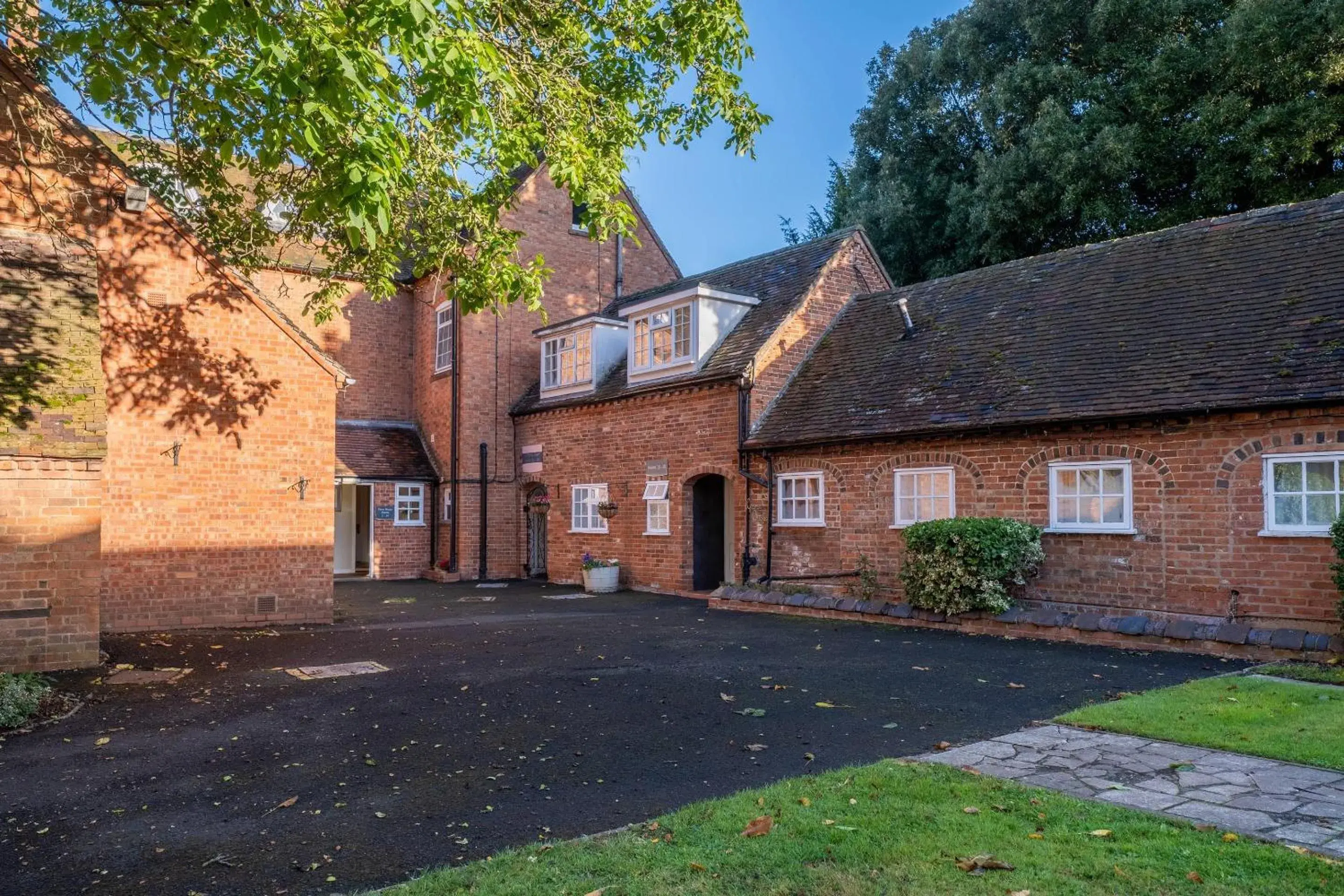 Property building in Clarion Hotel Charlecote Pheasant Property building in Clarion Hotel Charlecote Pheasant