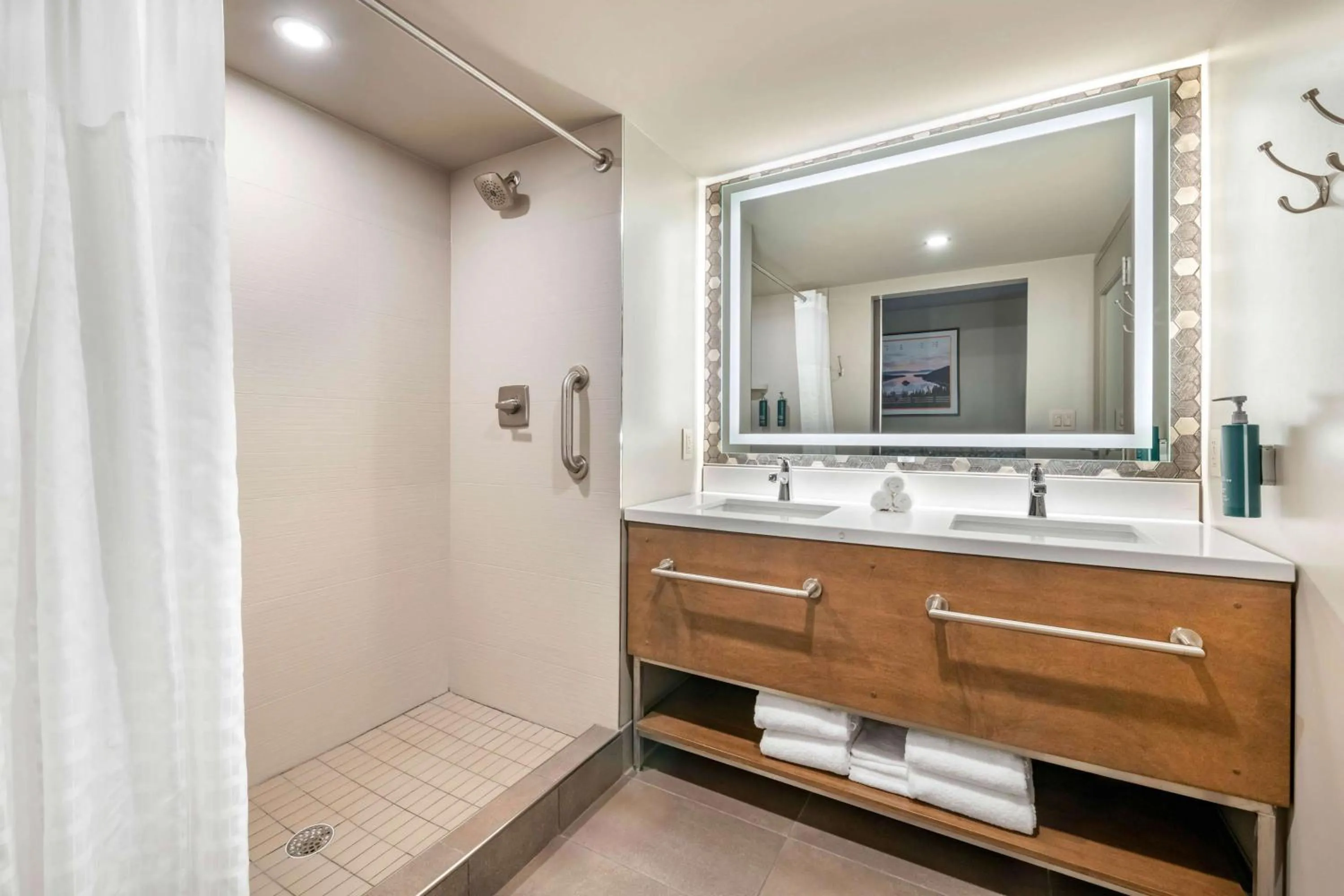 Bathroom in Hilton Vacation Club Tahoe Seasons Lake Tahoe