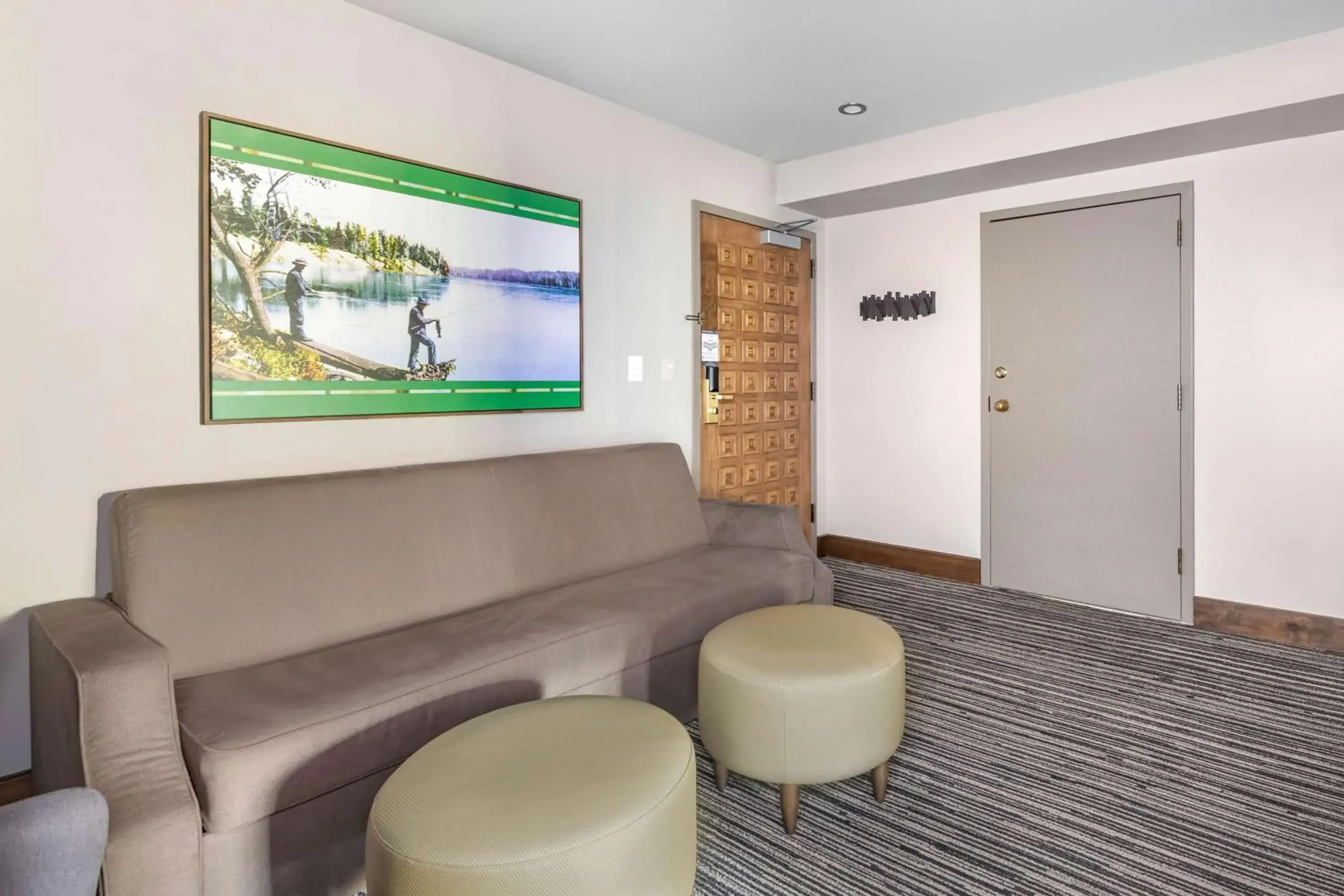 1 Bedroom Queen Suite with Sofa Bed in Hilton Vacation Club Tahoe Seasons Lake Tahoe 1 Bedroom Queen Suite with Sofa Bed in Hilton Vacation Club Tahoe Seasons Lake Tahoe