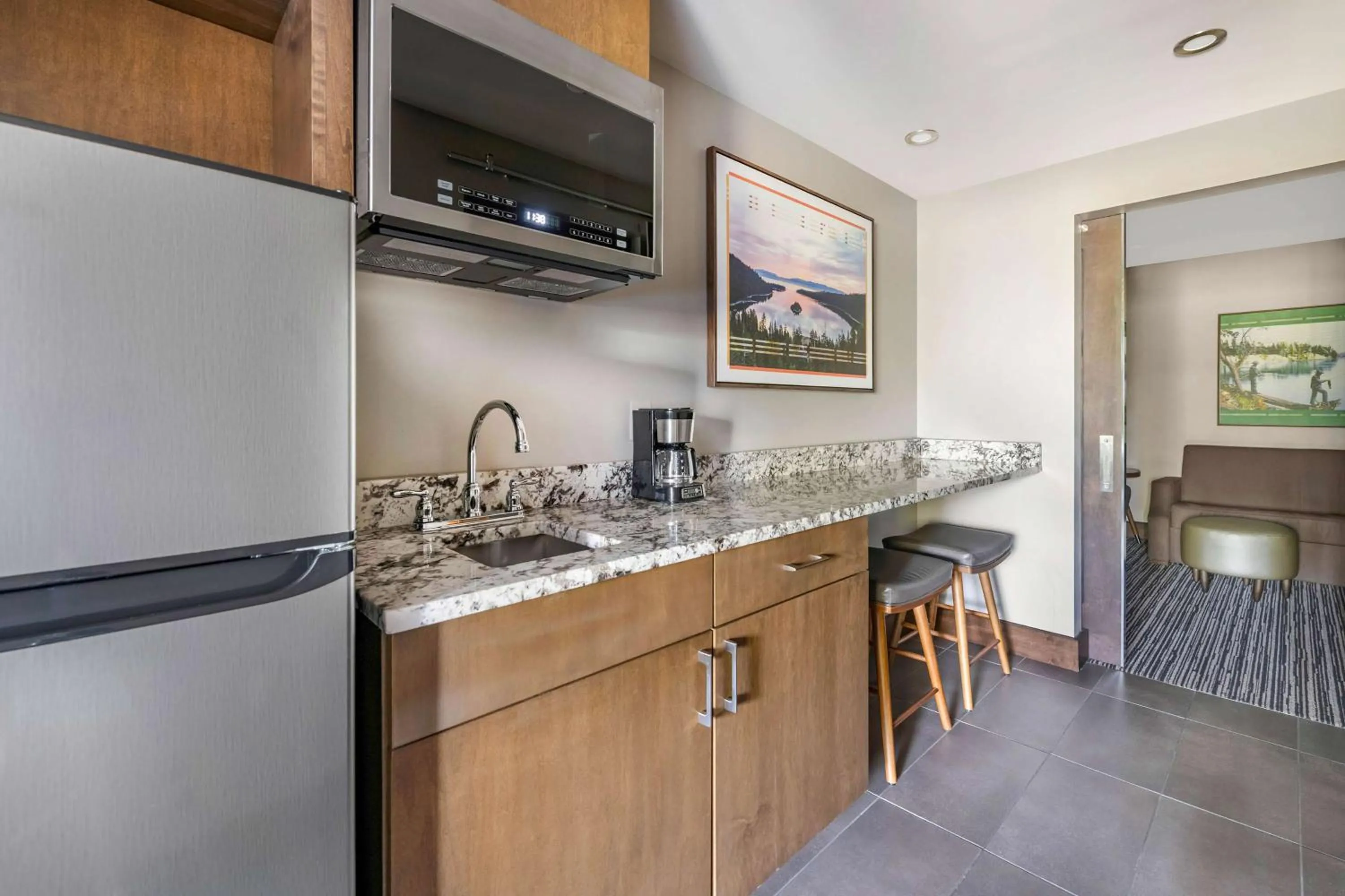 Kitchen or kitchenette in Hilton Vacation Club Tahoe Seasons Lake Tahoe