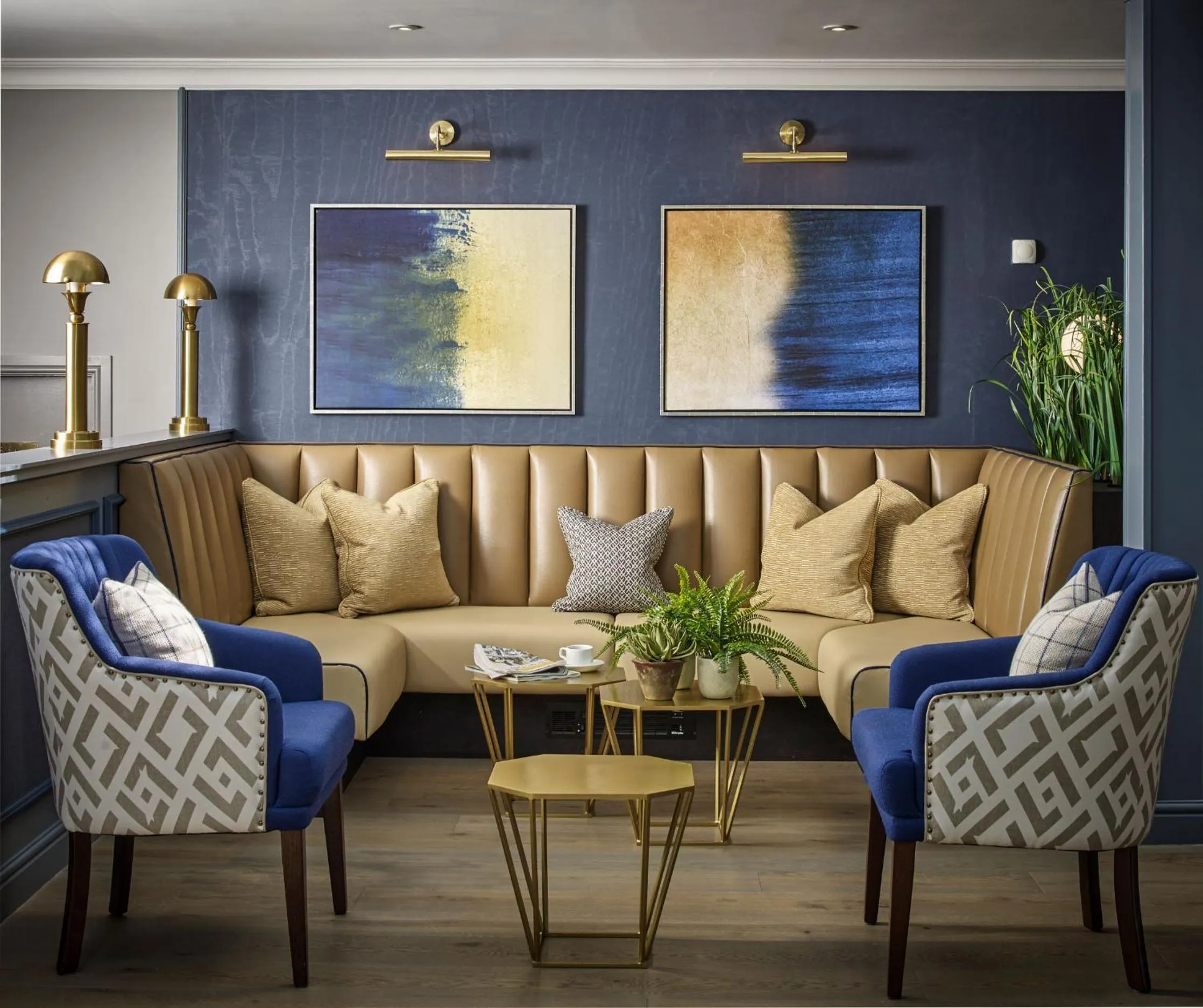 Lounge or bar in Tewkesbury Park