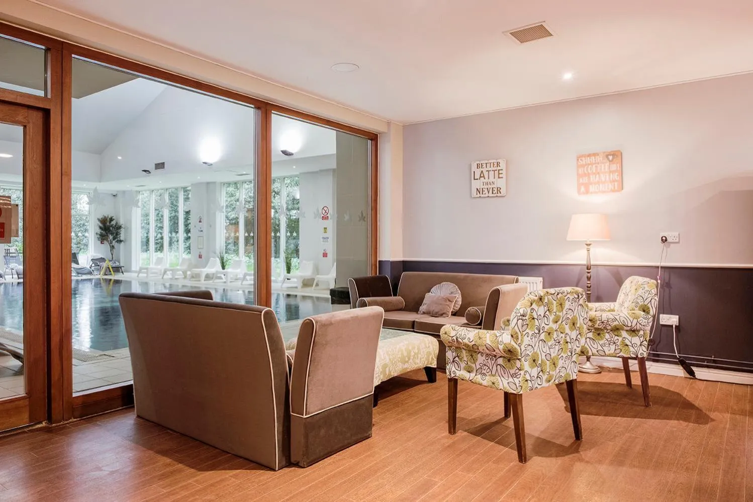 Seating area in Muthu Clumber Park Hotel and Spa