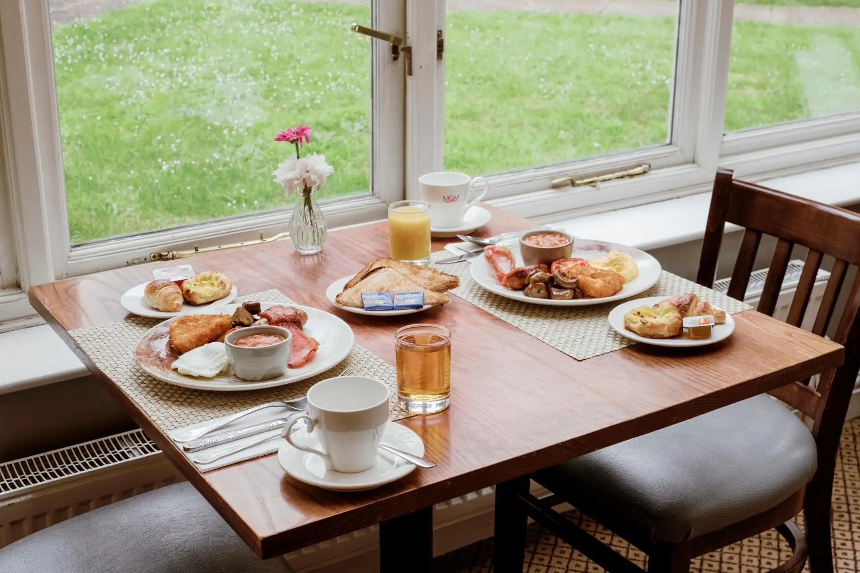Breakfast in Muthu Clumber Park Hotel and Spa Breakfast in Muthu Clumber Park Hotel and Spa