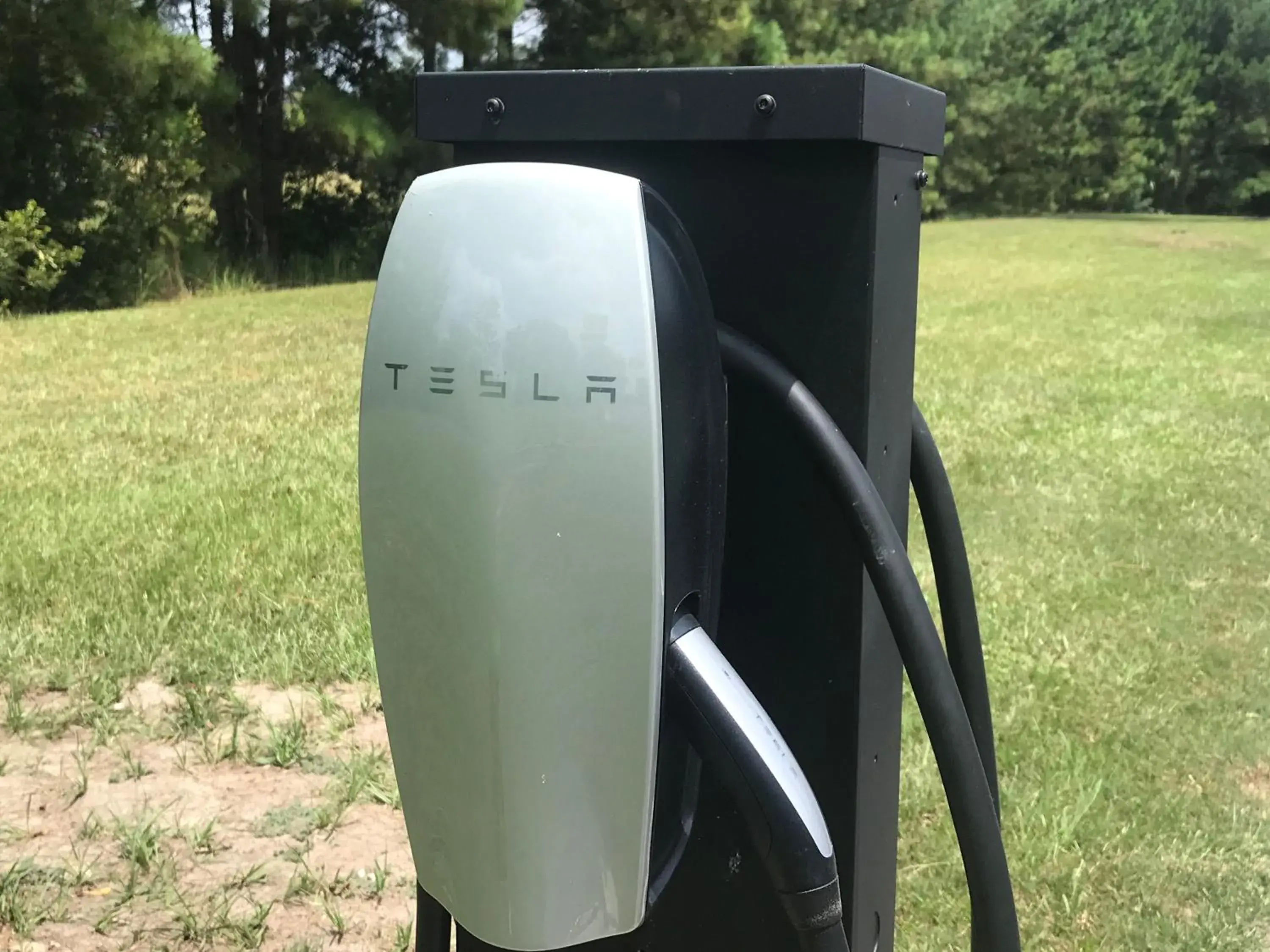 Parking in Ramada by Wyndham Savannah Gateway Parking in Ramada by Wyndham Savannah Gateway