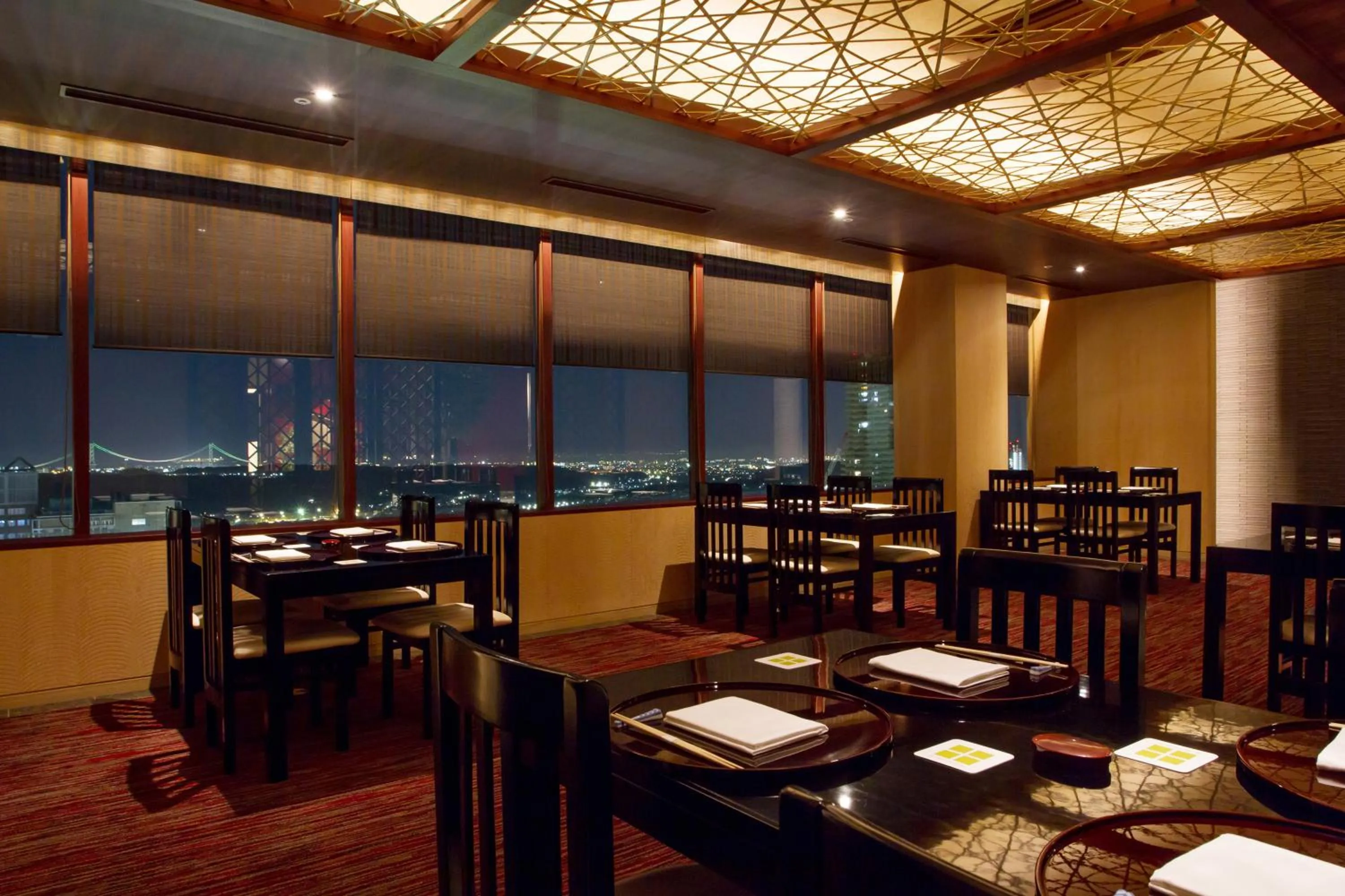 Restaurant/places to eat in Kobe Seishin Oriental Hotel